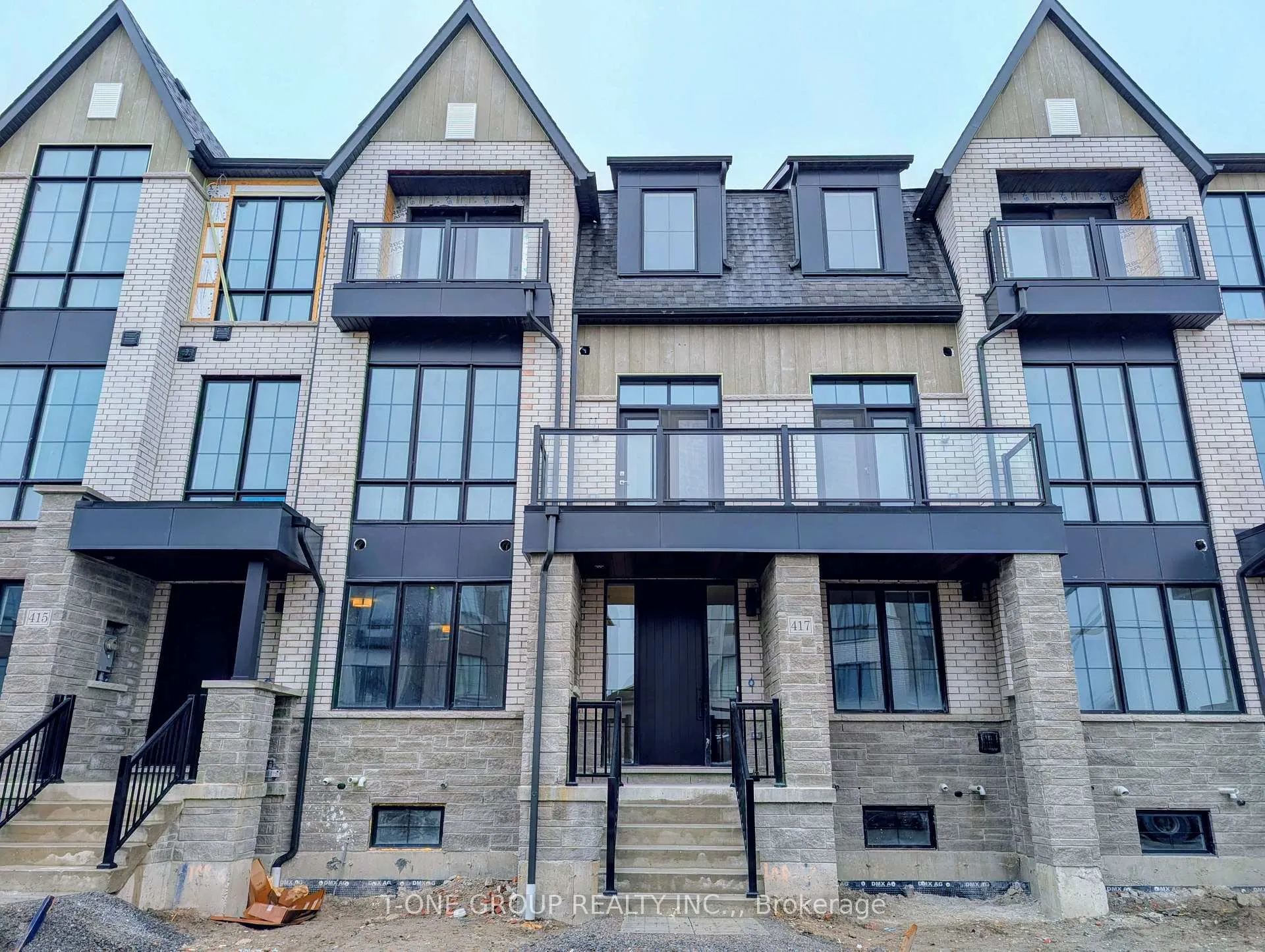 Photo 1 of 417 York Downs Boulevard, Markham, Cachet — HOMEH