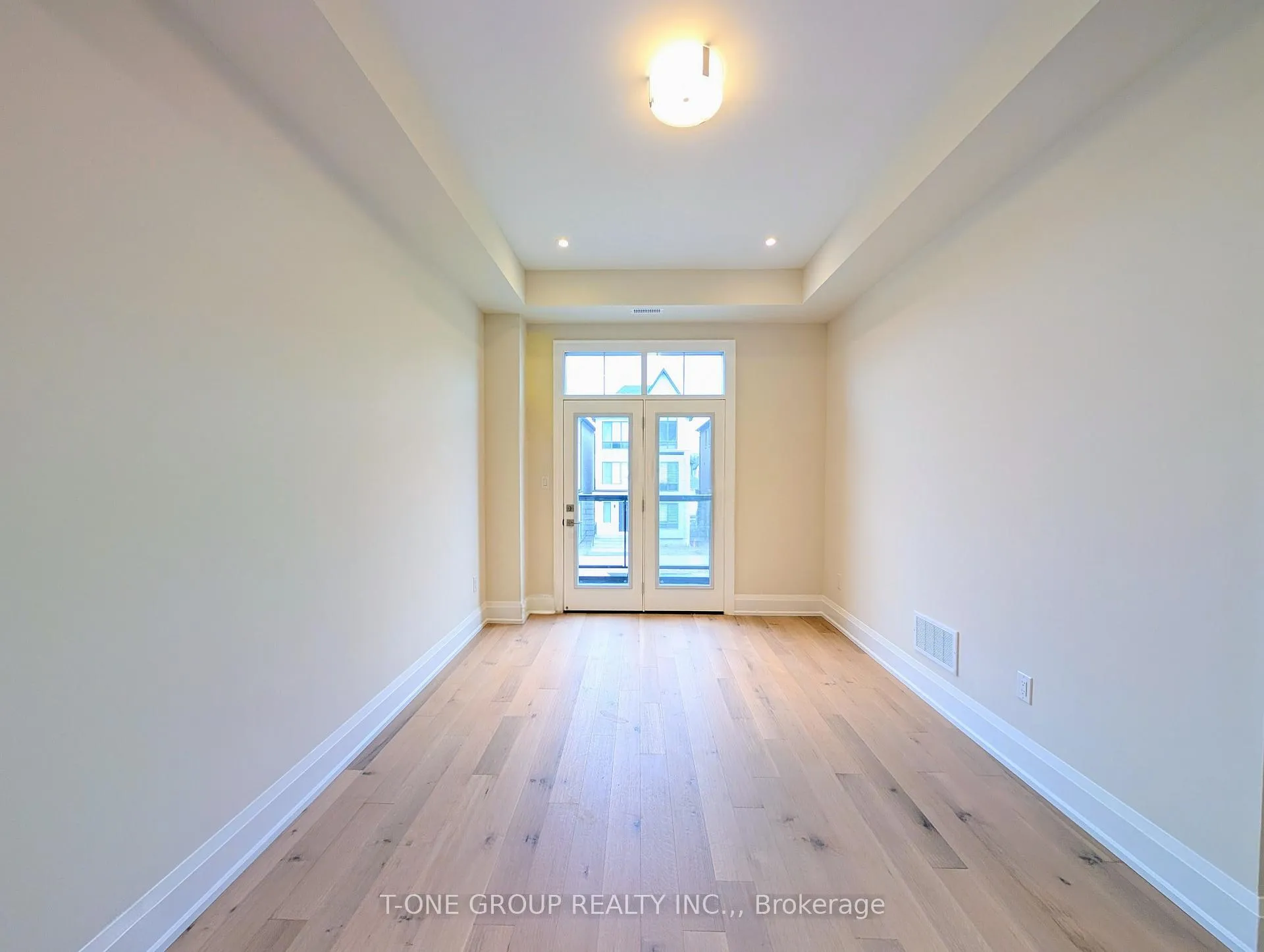 Photo 17 of 417 York Downs Boulevard, Markham, Cachet — HOMEH