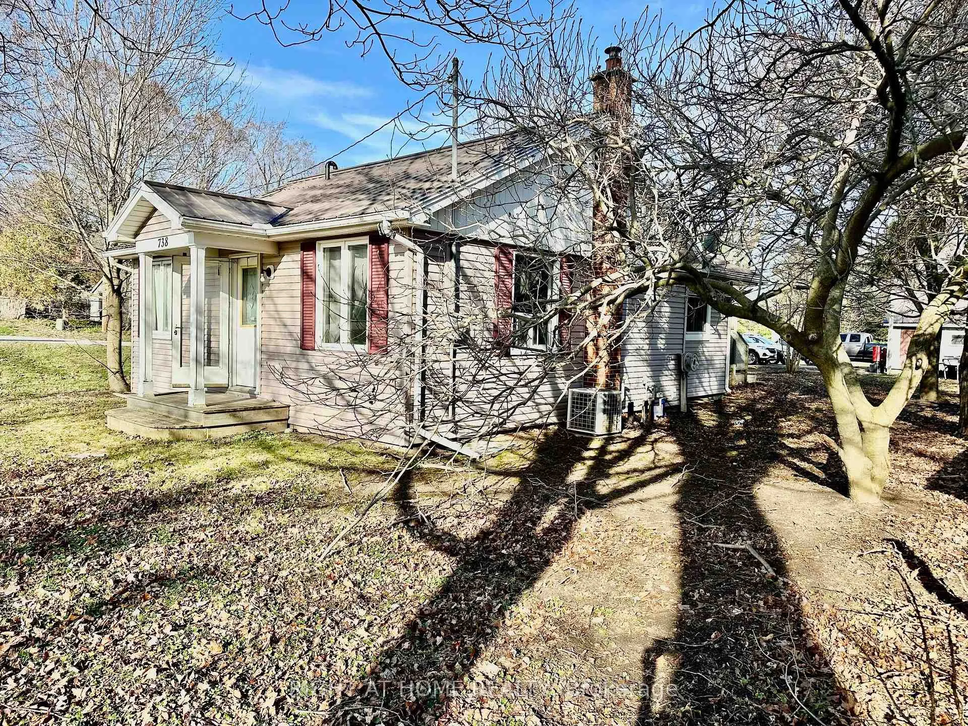 Photo 28 of 738 Mount Pleasant Road, Brant, Oakland — HOMEH
