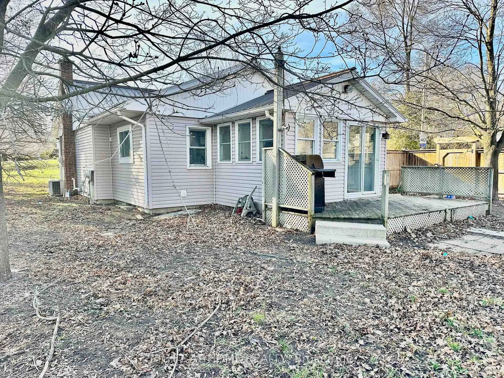 Photo 30 of 738 Mount Pleasant Road, Brant, Oakland — HOMEH
