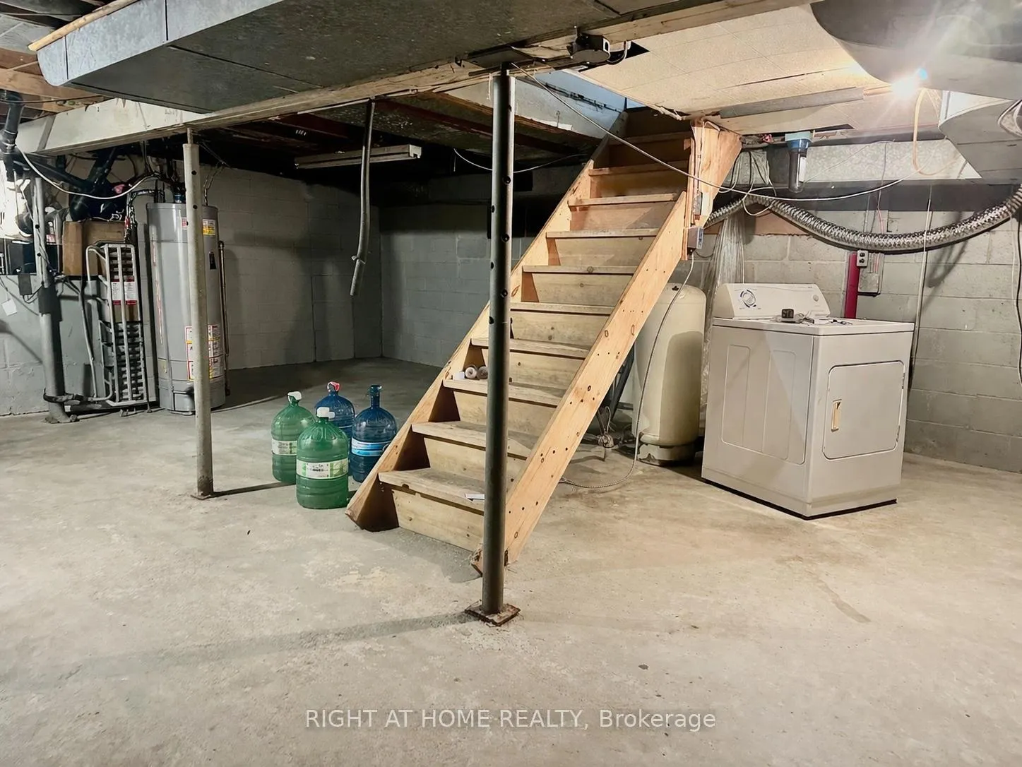 Photo 33 of 738 Mount Pleasant Road, Brant, Oakland — HOMEH