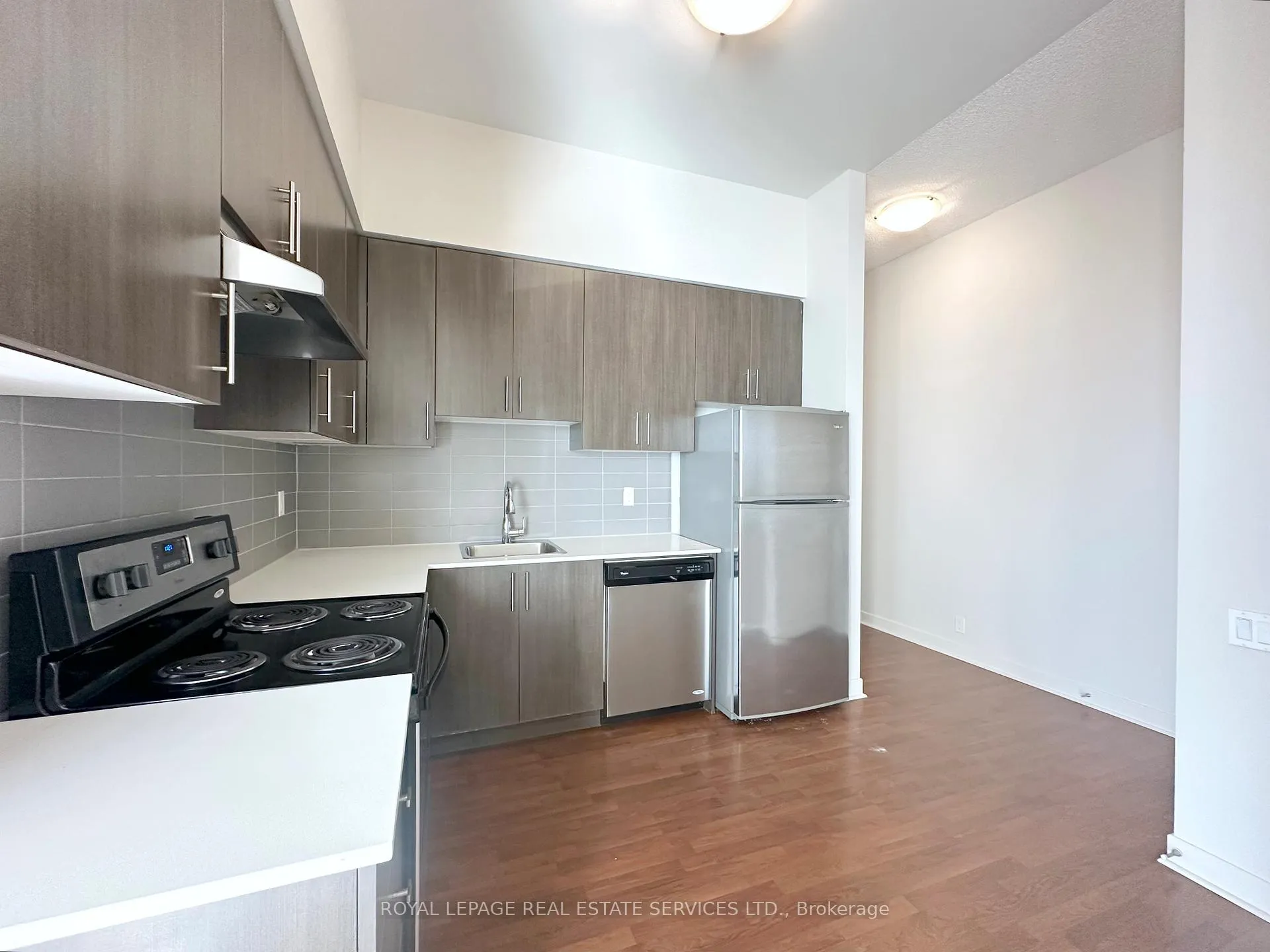 Photo 3 of Unit 404, 188 Clark Boulevard, Brampton, Queen Street Corridor — HOMEH