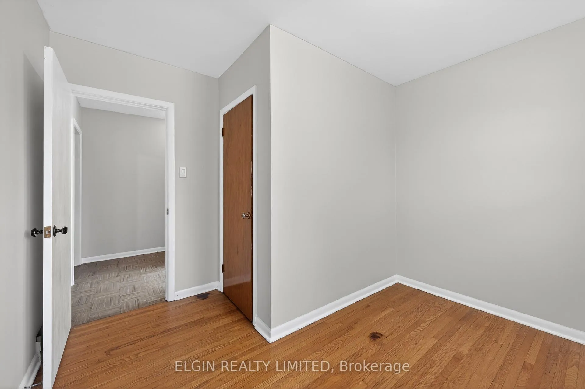 Photo 15 of 250 Forest Avenue, St. Thomas — HOMEH
