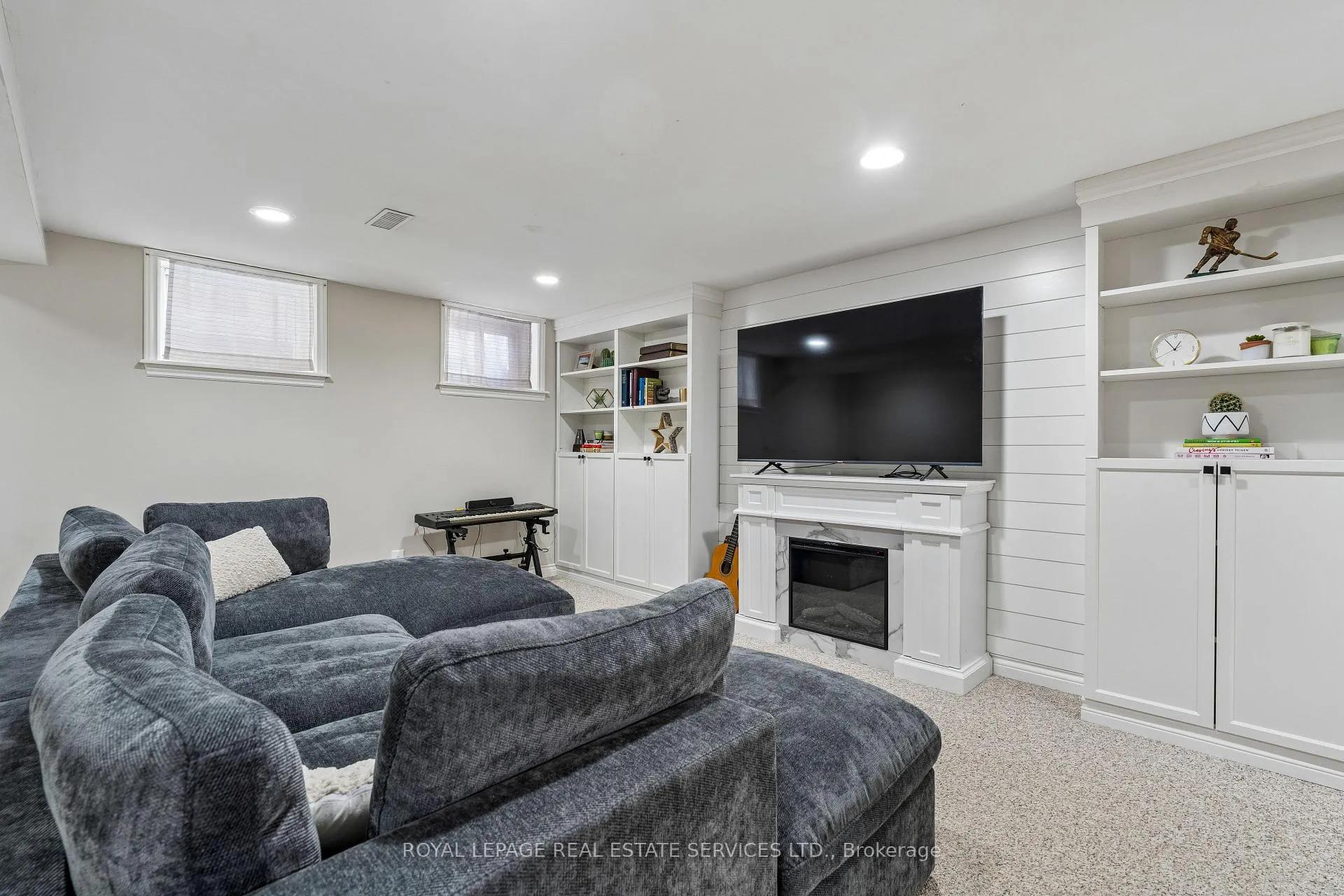 Photo 16 of 196 Berry Road, Etobicoke, Stonegate-Queensway — HOMEH