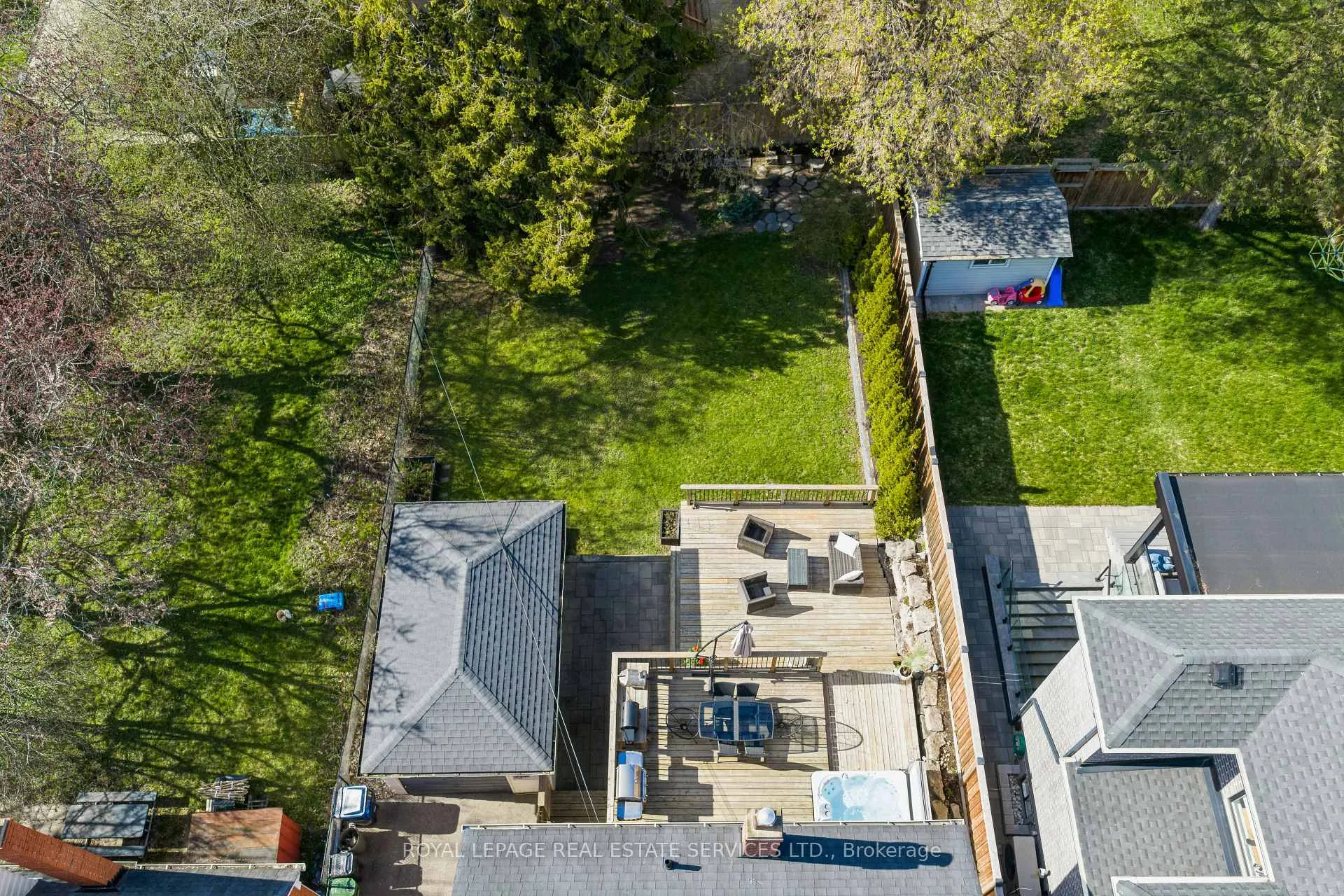 Photo 19 of 196 Berry Road, Etobicoke, Stonegate-Queensway — HOMEH