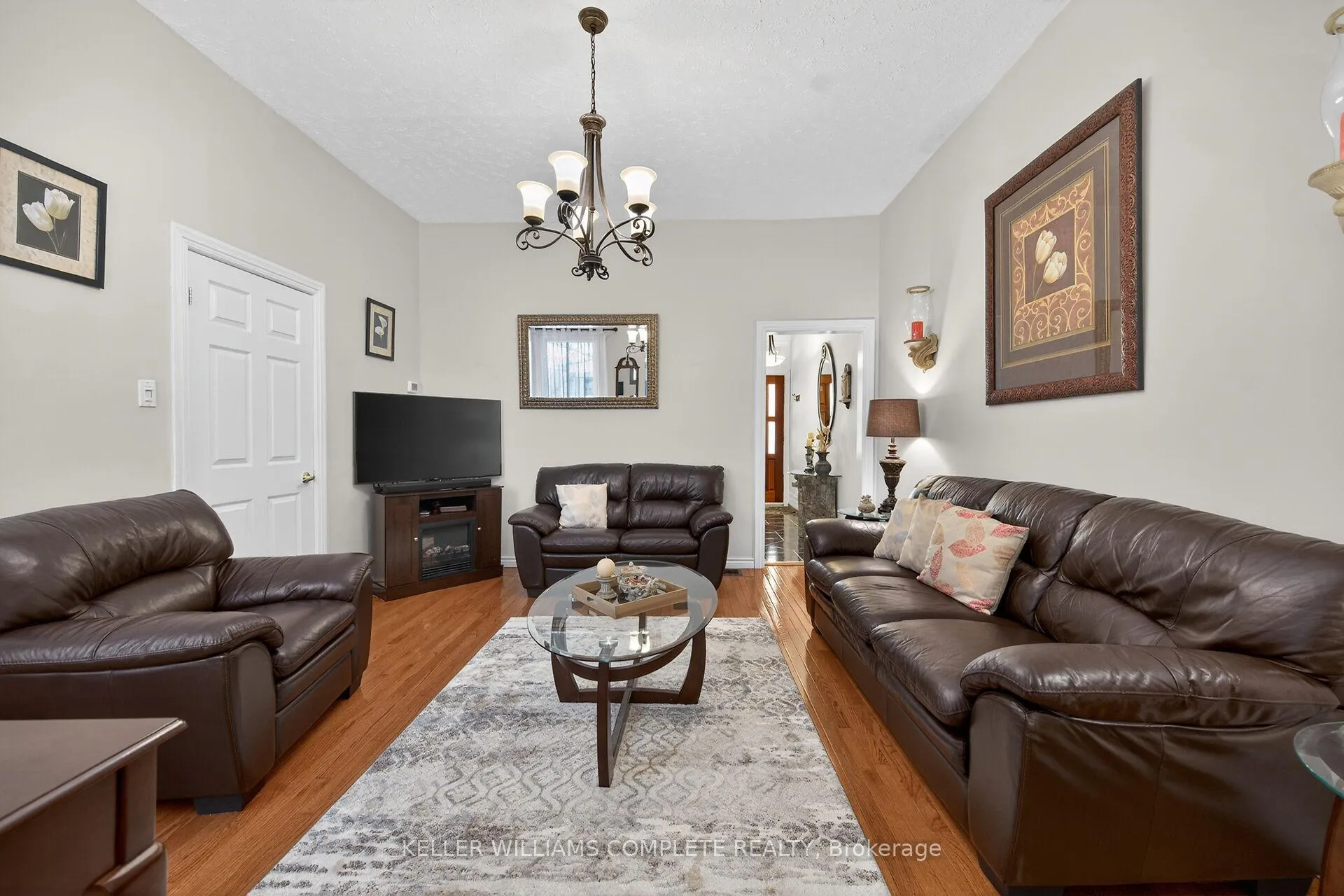 Photo 6 of 142 Ray Street N, Hamilton, Strathcona — HOMEH