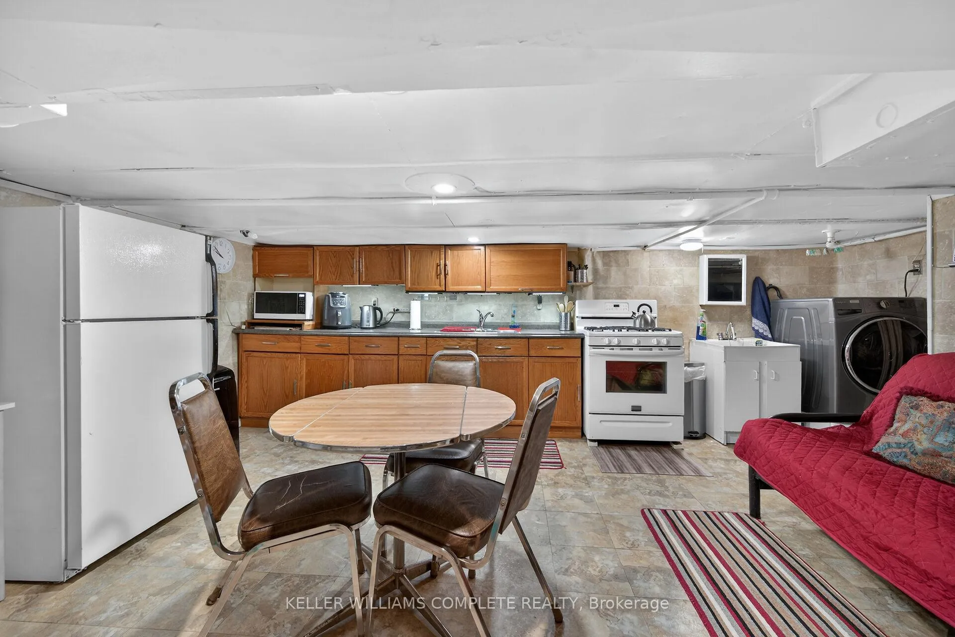 Photo 26 of 142 Ray Street N, Hamilton, Strathcona — HOMEH