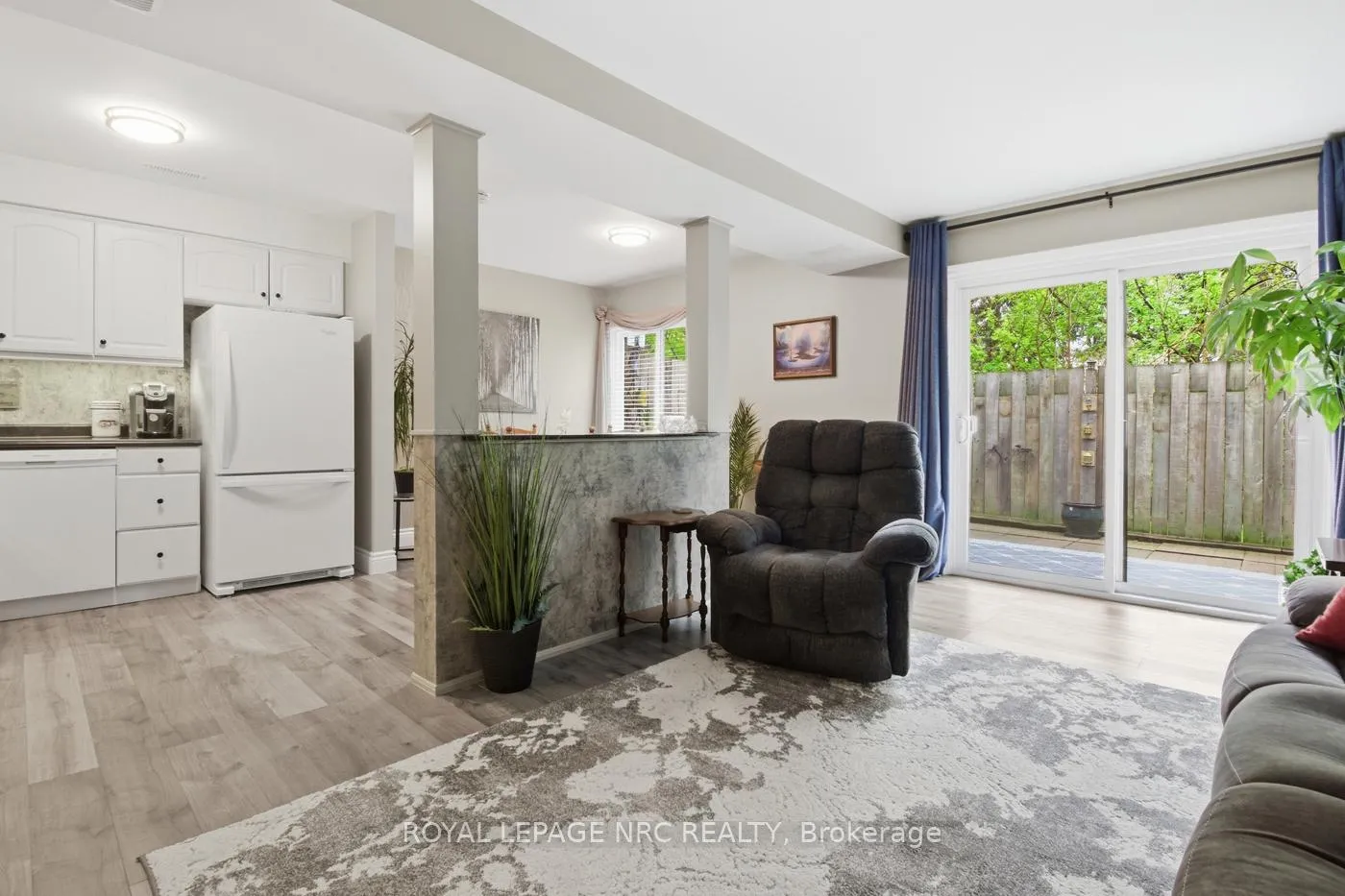 Photo 6 of Unit 61, 151 Parnell Road, St. Catharines, Vine/Linwell — HOMEH