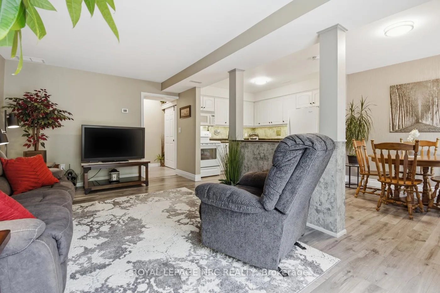 Photo 7 of Unit 61, 151 Parnell Road, St. Catharines, Vine/Linwell — HOMEH