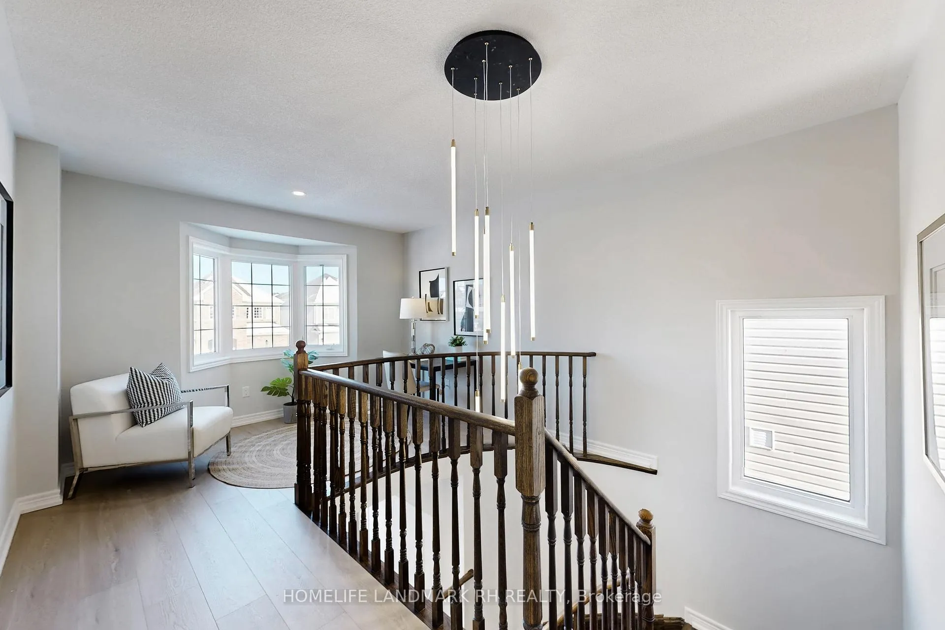Photo 17 of 207 Ronald Hooper Avenue, Clarington, Bowmanville — HOMEH