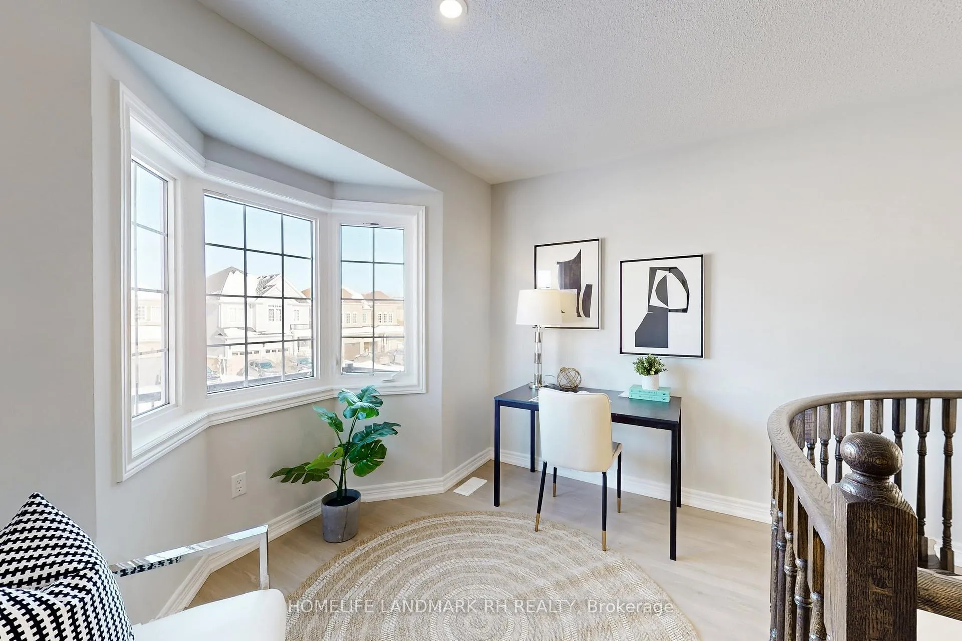 Photo 18 of 207 Ronald Hooper Avenue, Clarington, Bowmanville — HOMEH