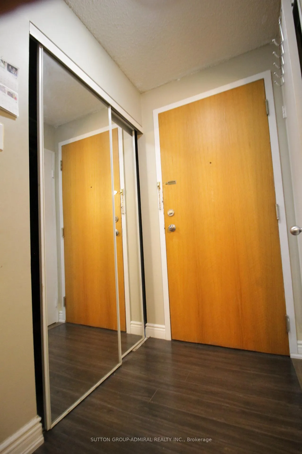 Photo 10 of Unit 610, 41 Markbrook Lane, Etobicoke, Mount Olive-Silverstone-Jamestown — HOMEH