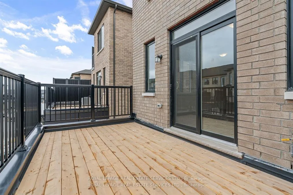 Photo 25 of 27 Cherry Hill Lane, Barrie, Painswick South — HOMEH