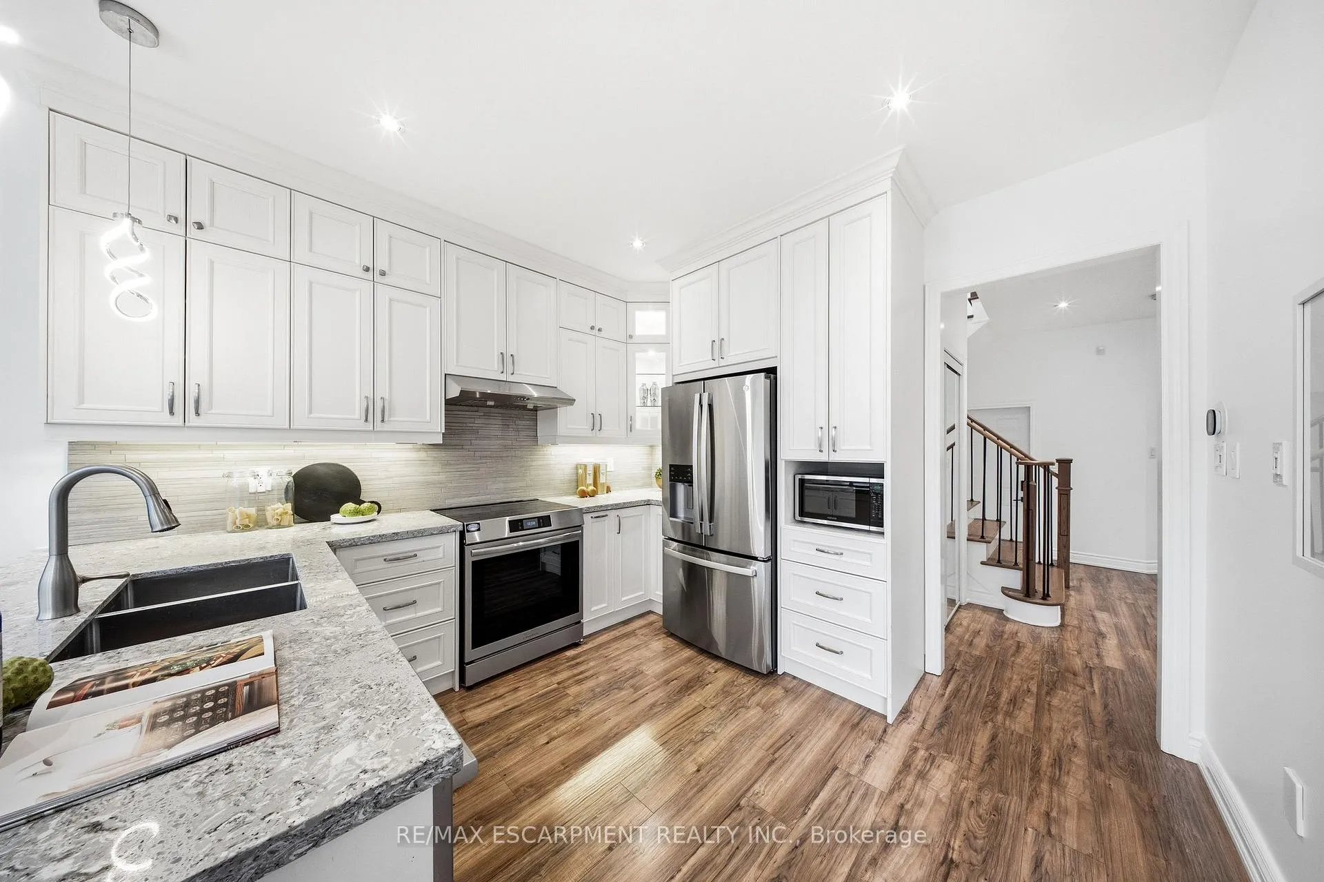 Photo 13 of 3812 Lacman Trail, Mississauga, Churchill Meadows — HOMEH