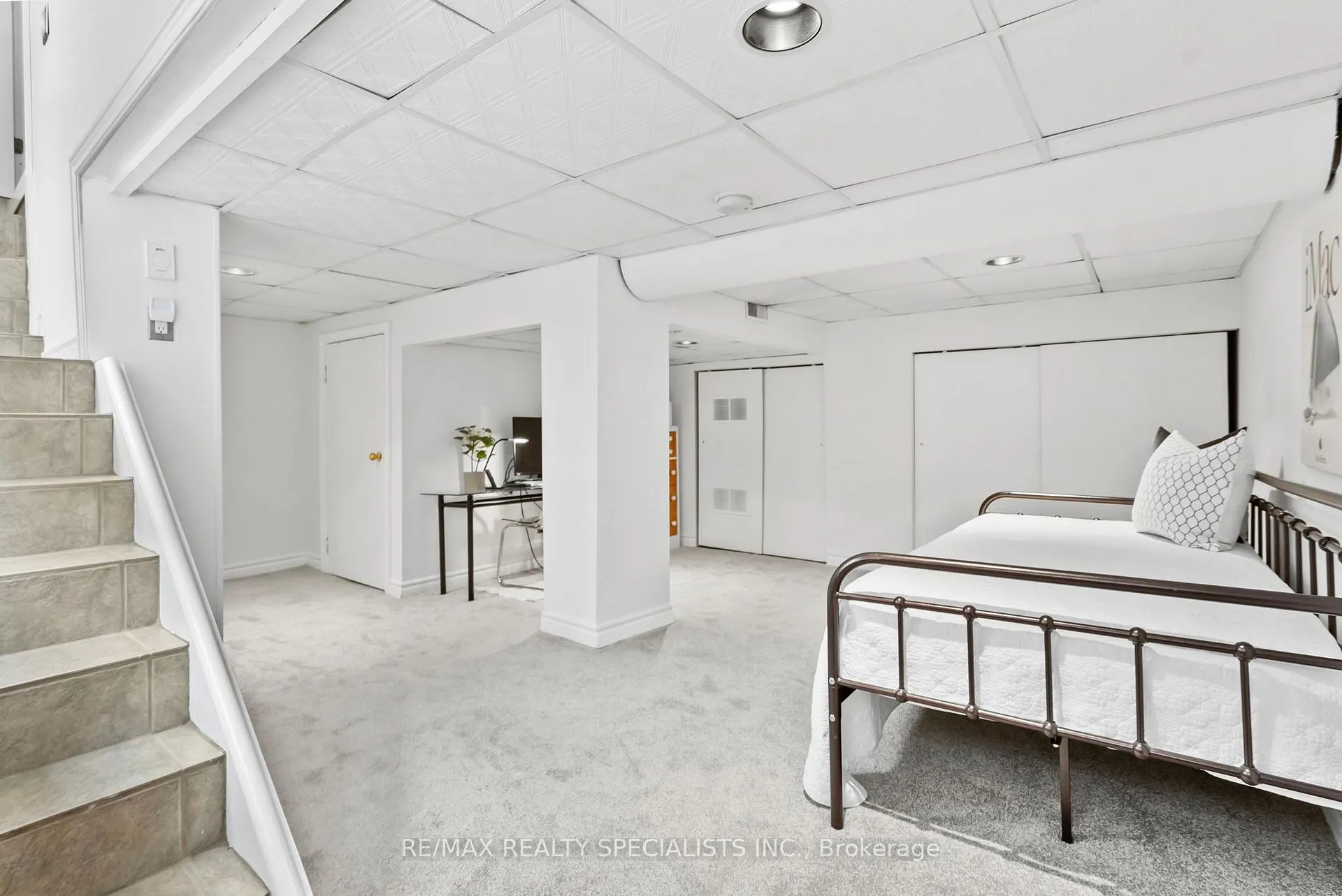 Photo 33 of 18 Dartmouth Crescent, Etobicoke, Mimico — HOMEH