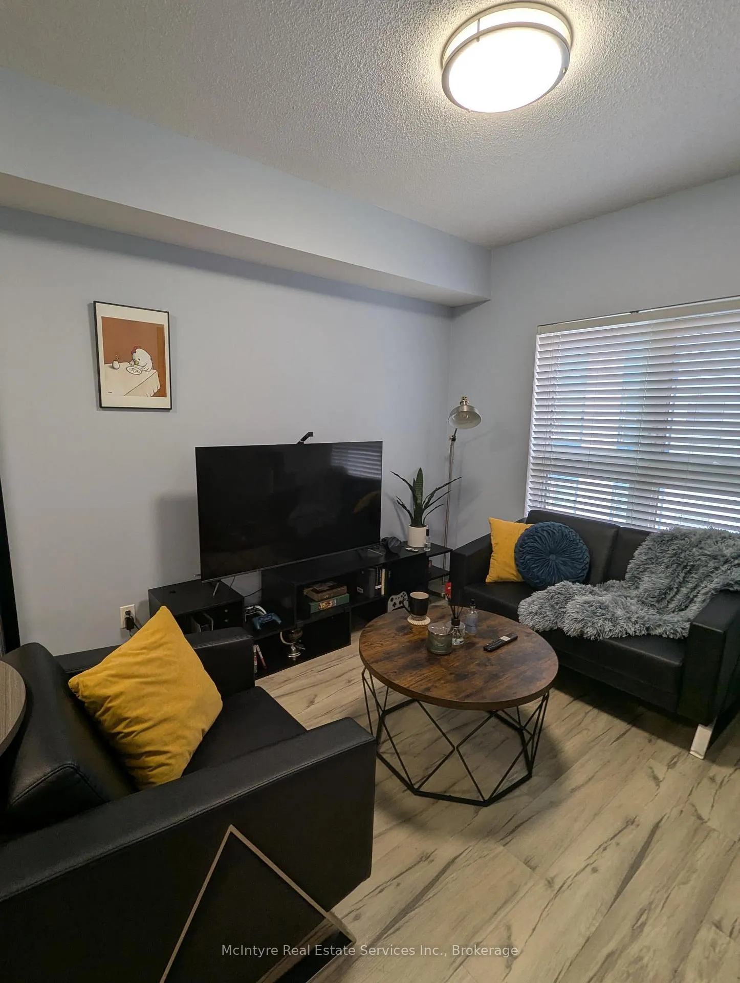 Photo 5 of Unit 155, 258A Sunview Street, Waterloo, Beechwood/University — HOMEH