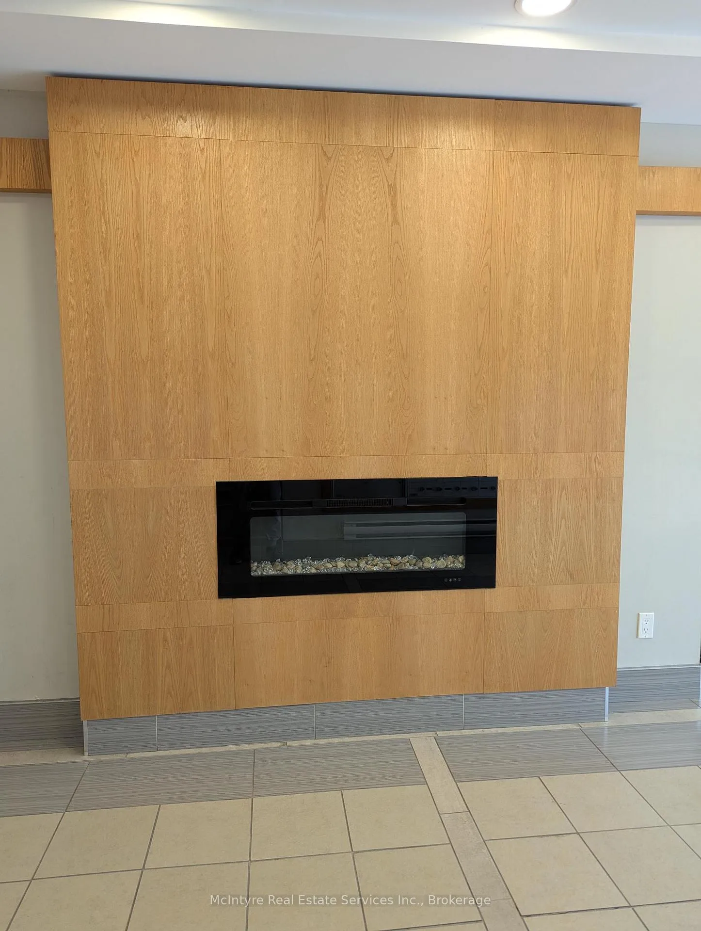 Photo 15 of Unit 155, 258A Sunview Street, Waterloo, Beechwood/University — HOMEH