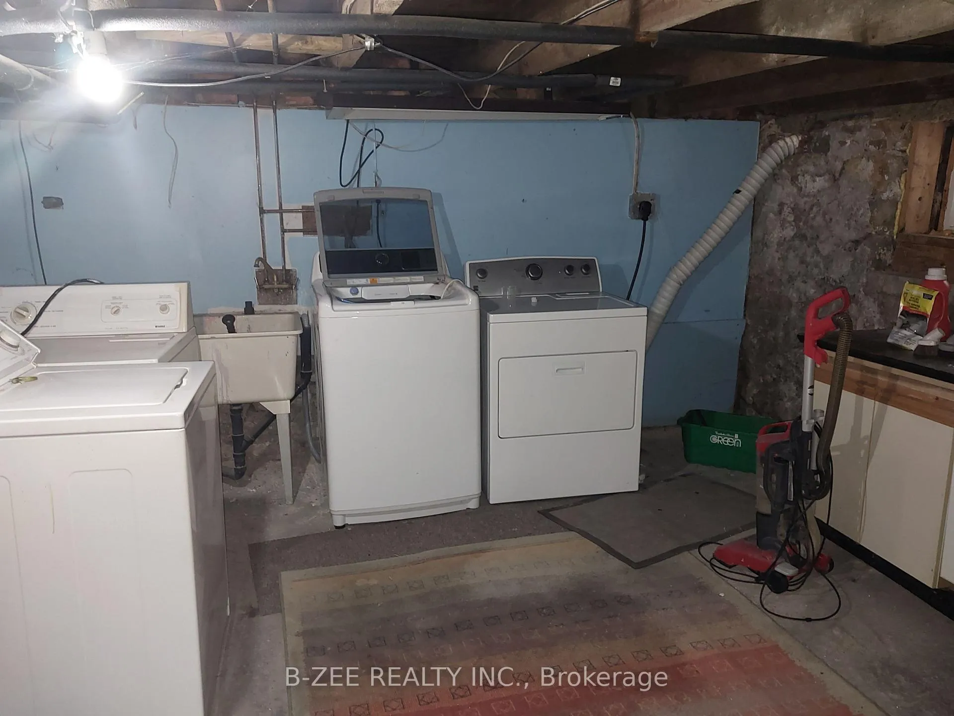 Photo 10 of Unit 24, 22 First Avenue, Orangeville — HOMEH