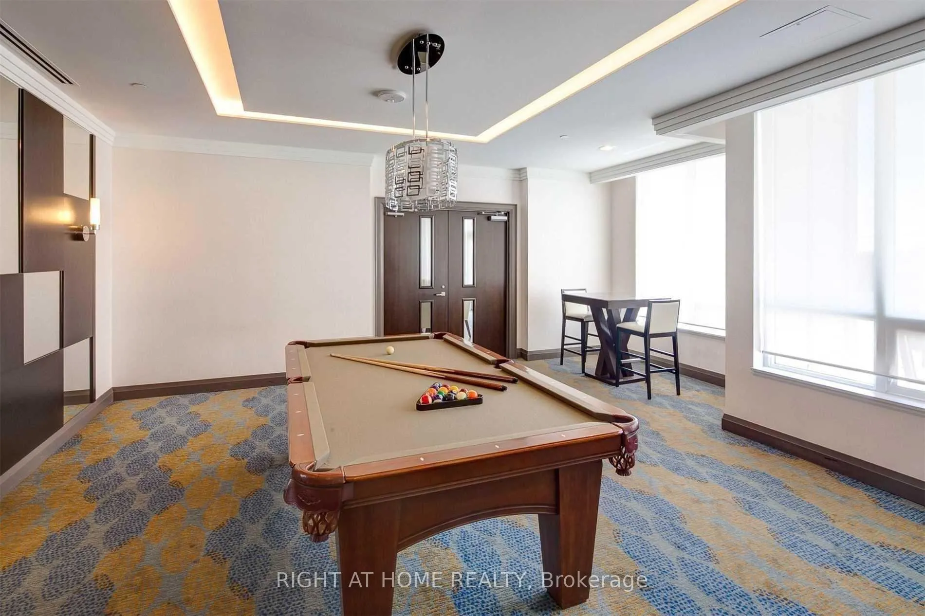 Photo 10 of Unit 631, 7165 Yonge Street E, Markham, Thornhill — HOMEH