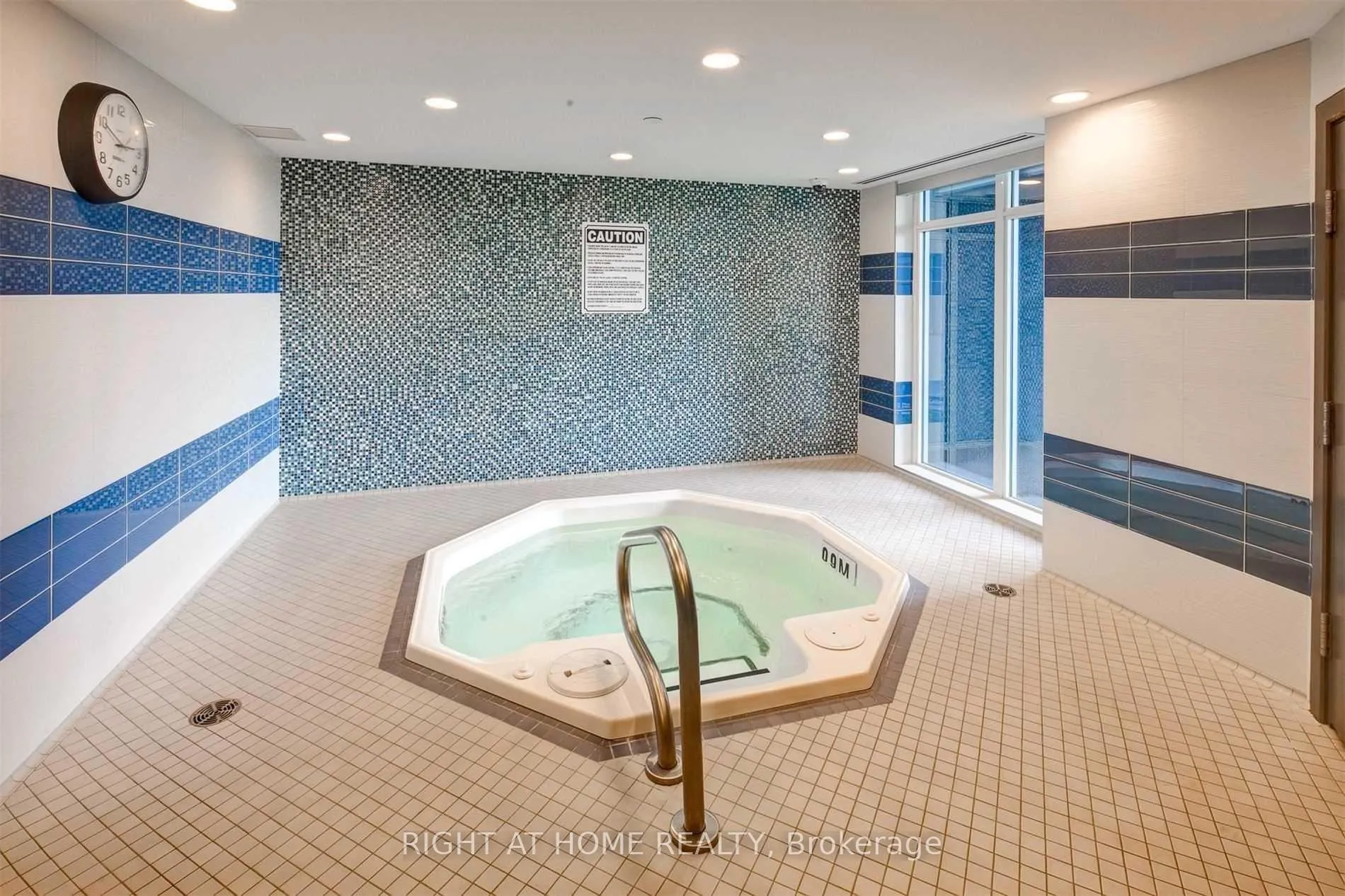 Photo 11 of Unit 631, 7165 Yonge Street E, Markham, Thornhill — HOMEH
