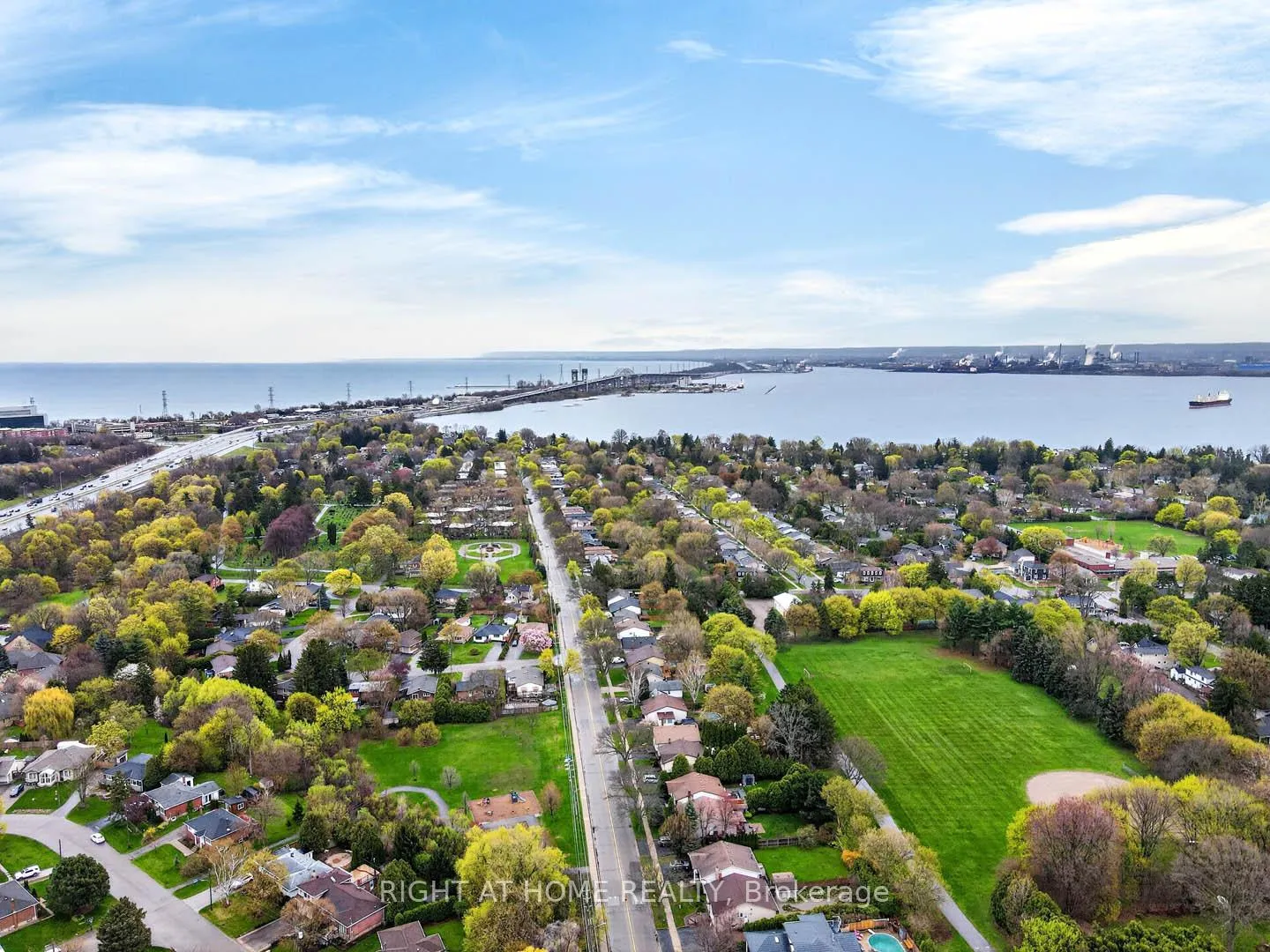 Photo 5 of 874 Francis Road, Burlington, LaSalle — HOMEH