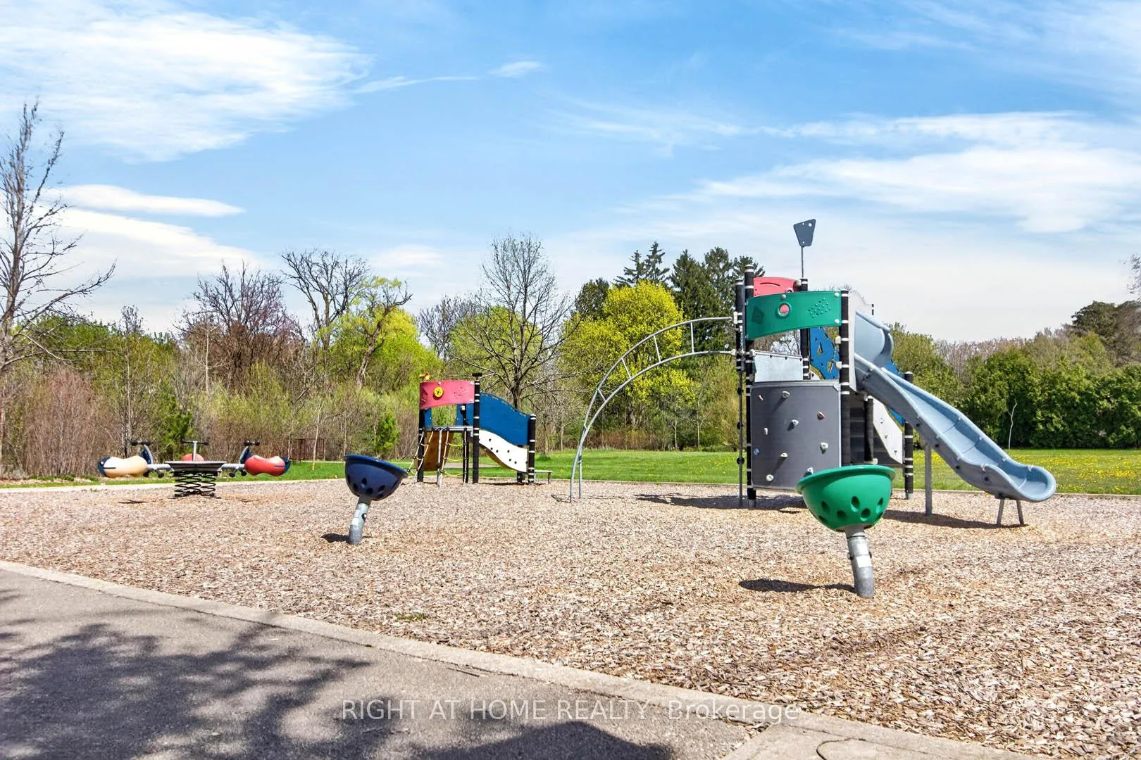 Photo 32 of 874 Francis Road, Burlington, LaSalle — HOMEH
