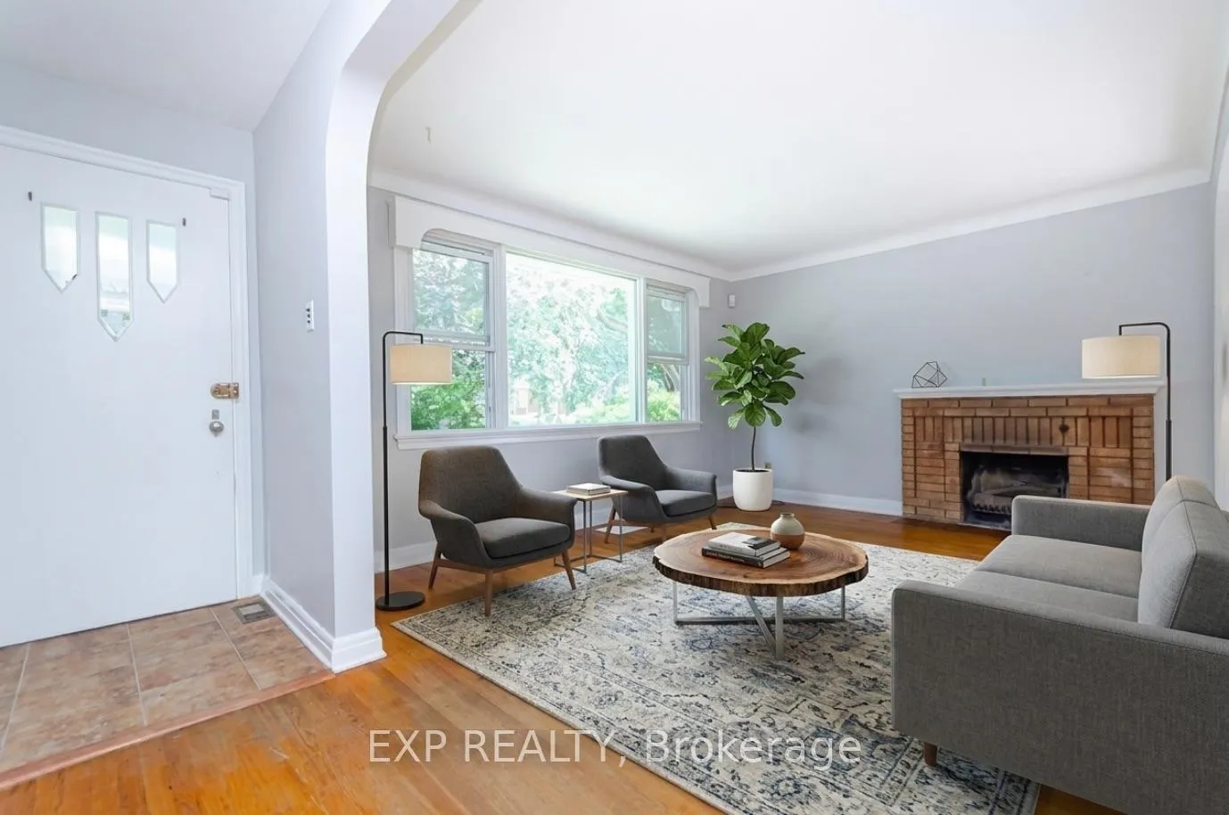 Photo 2 of 160 Mountbatten Avenue, Ottawa, Applewood Acres — HOMEH