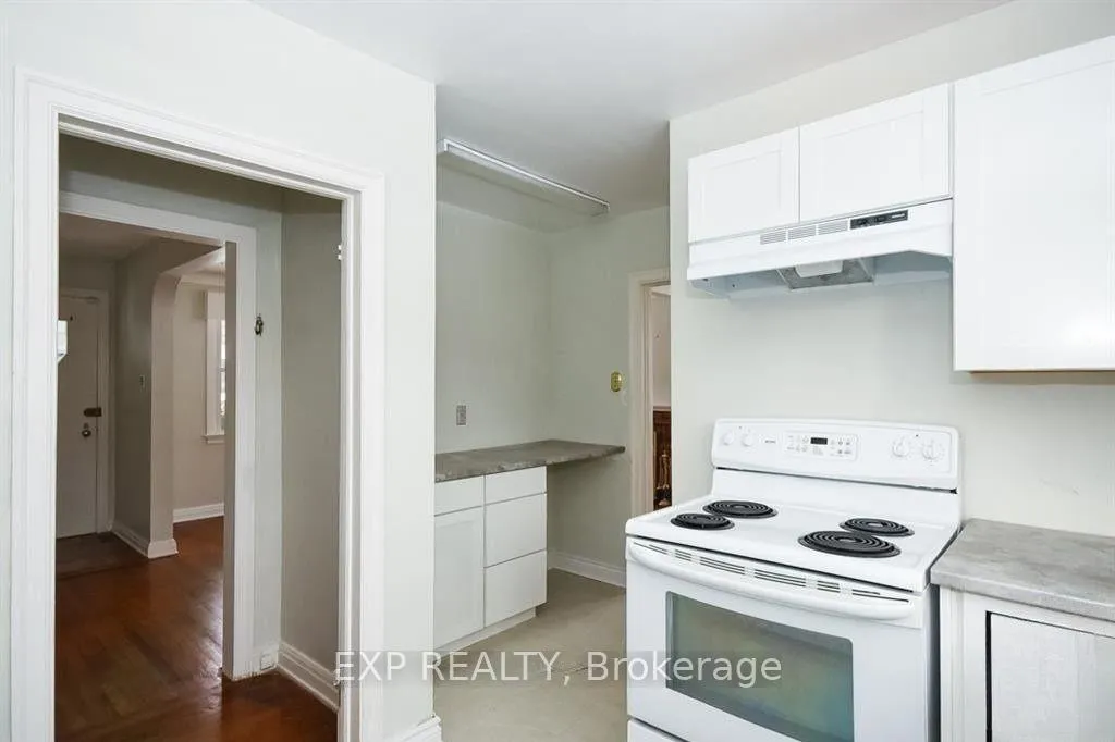 Photo 7 of 160 Mountbatten Avenue, Ottawa, Applewood Acres — HOMEH