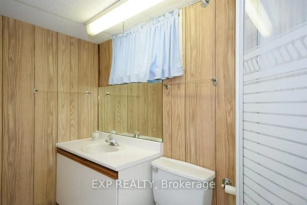 Photo 16 of 160 Mountbatten Avenue, Ottawa, Applewood Acres — HOMEH