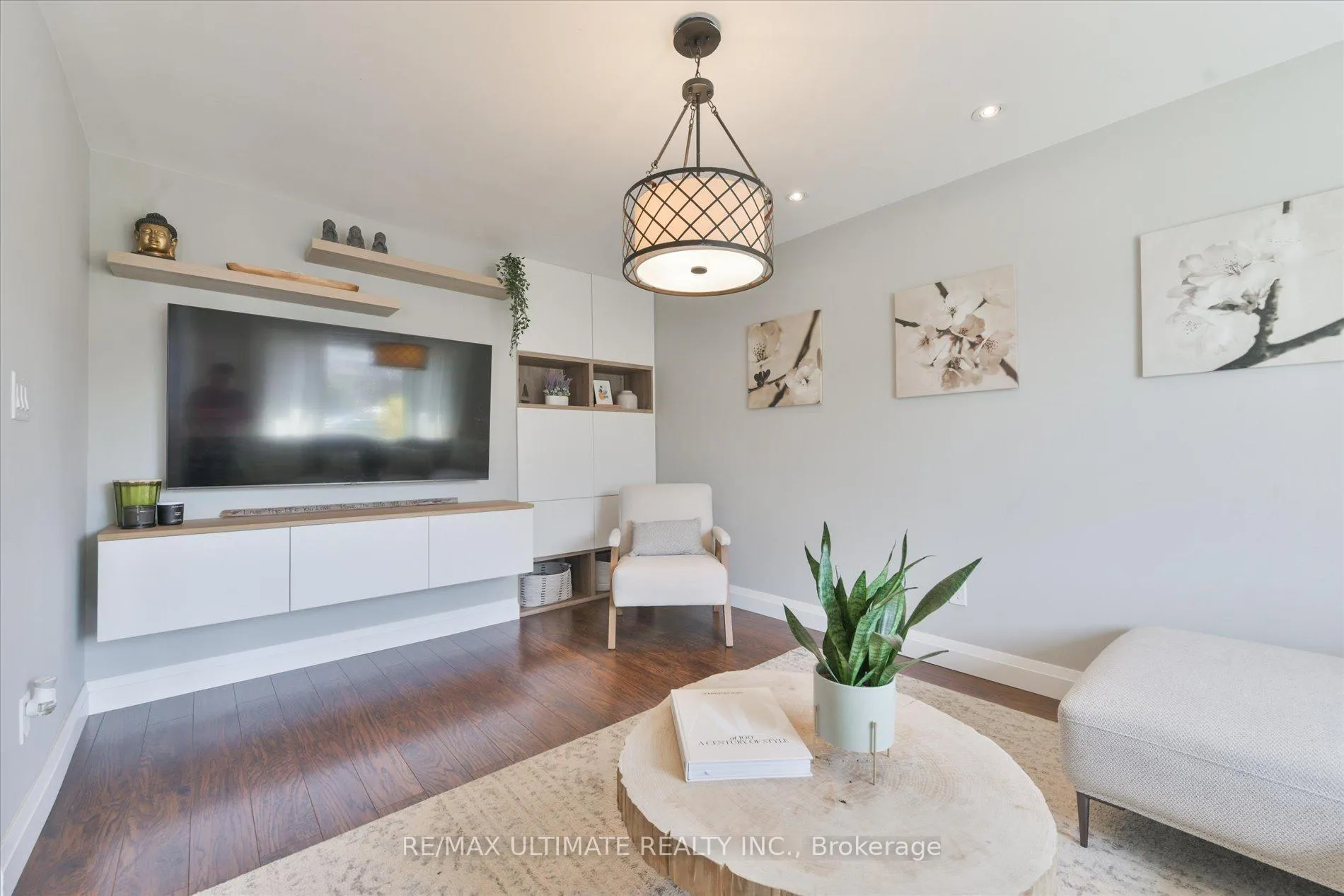 Photo 8 of 81 Andrea Road, Ajax, South East — HOMEH