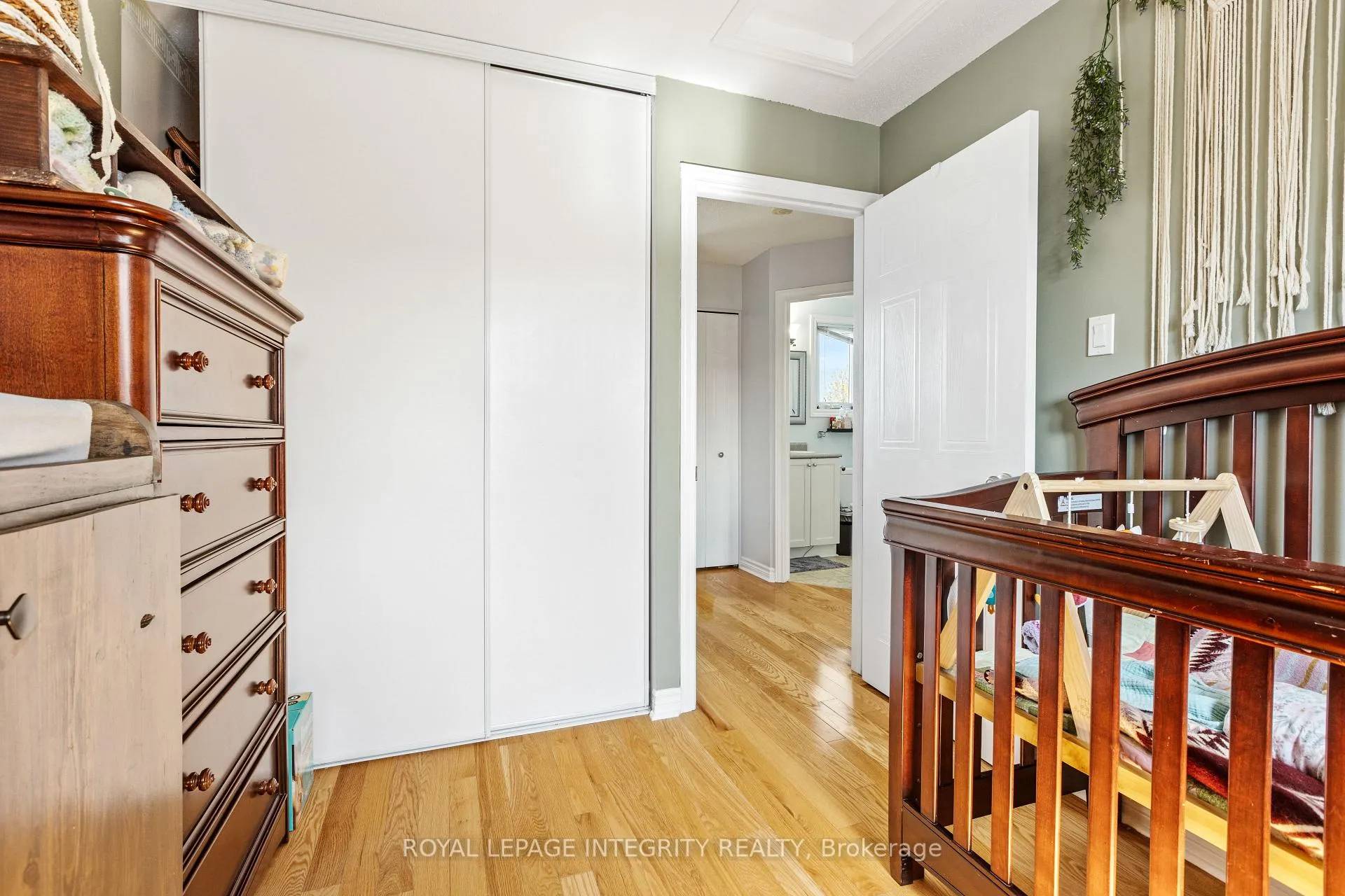 Photo 19 of 1483 Launay Avenue, Ottawa, Fallingbrook/Pineridge — HOMEH