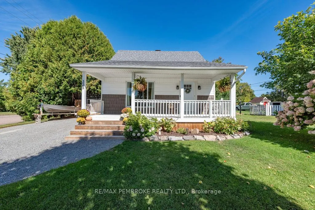 Photo 2 of 325 Chamberlain Street, Pembroke — HOMEH