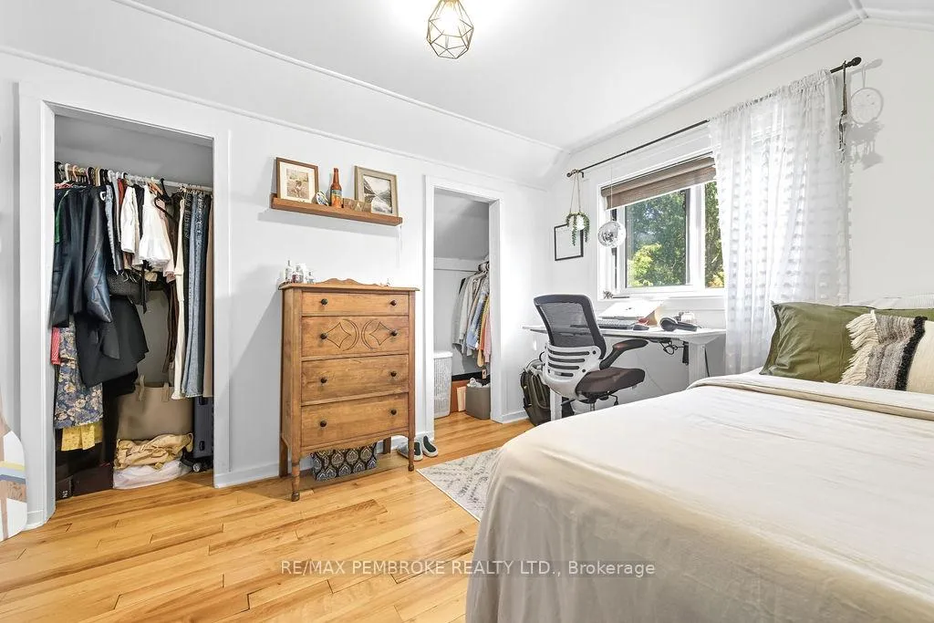 Photo 22 of 325 Chamberlain Street, Pembroke — HOMEH