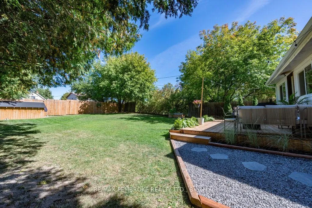 Photo 31 of 325 Chamberlain Street, Pembroke — HOMEH