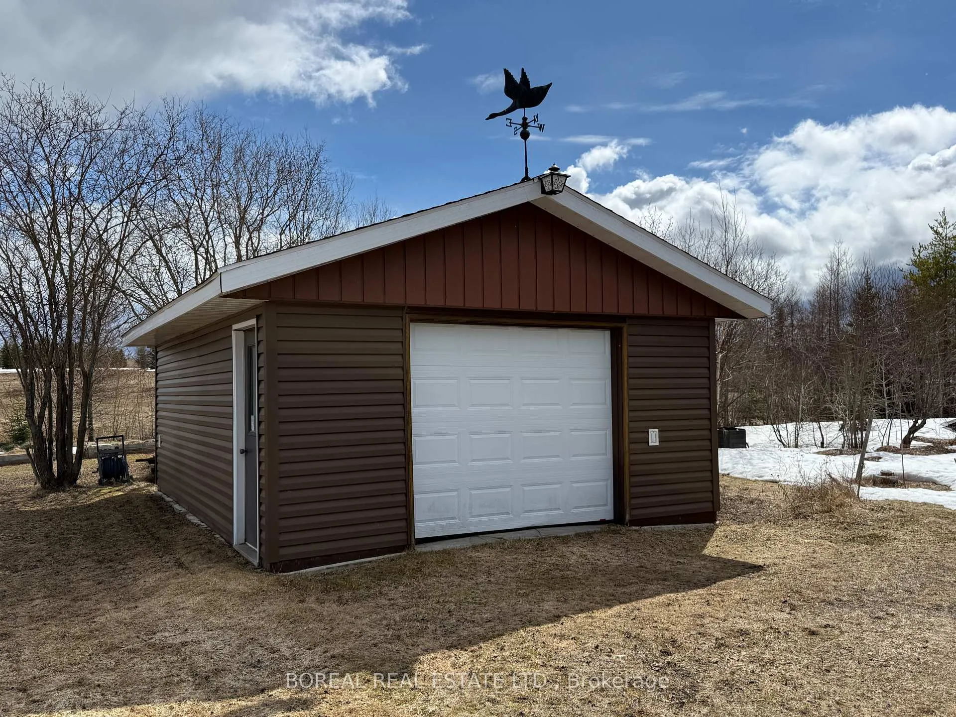 Photo 9 of 1272 Con 2 & 3, Cochrane — HOMEH