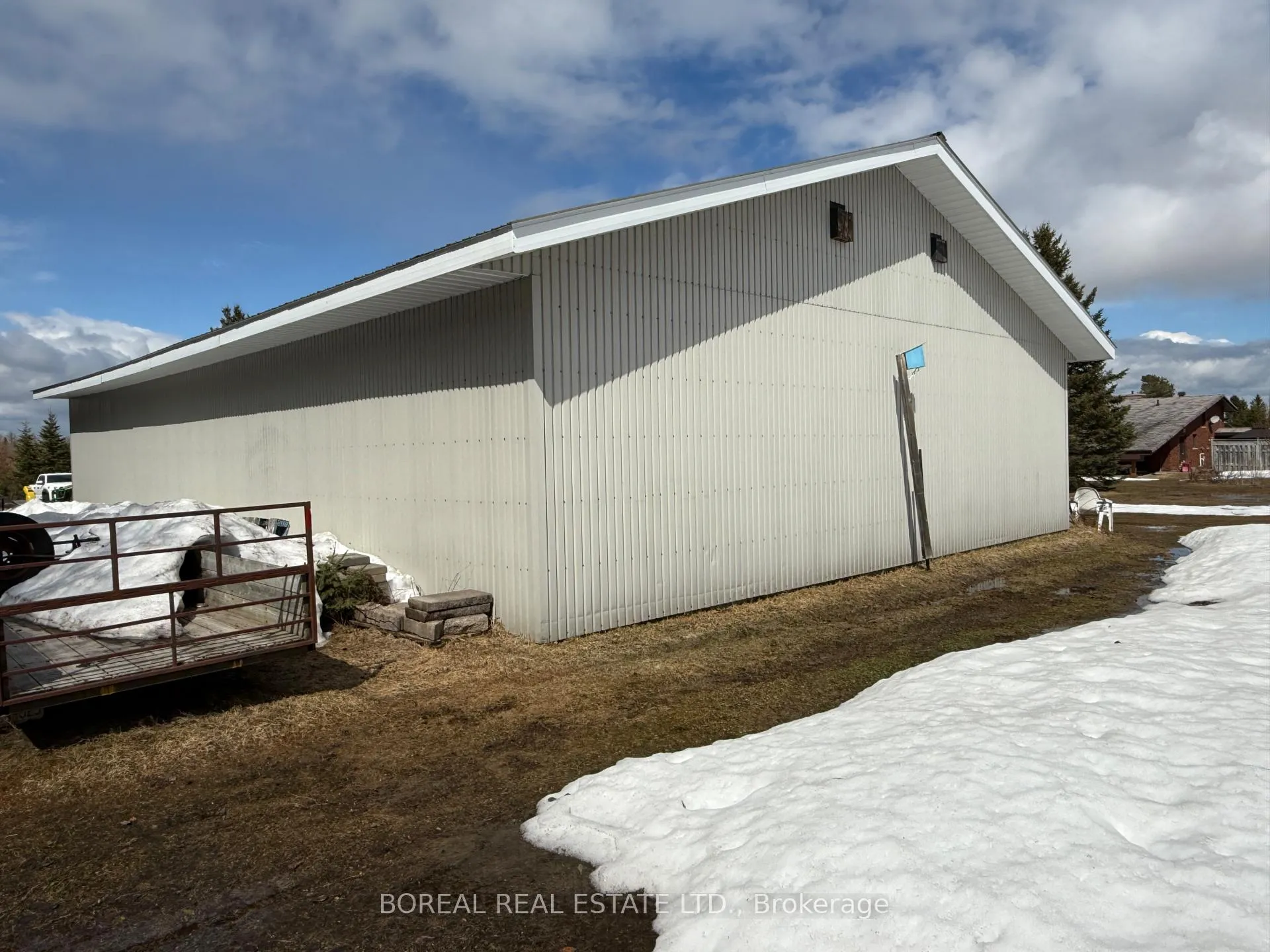 Photo 12 of 1272 Con 2 & 3, Cochrane — HOMEH