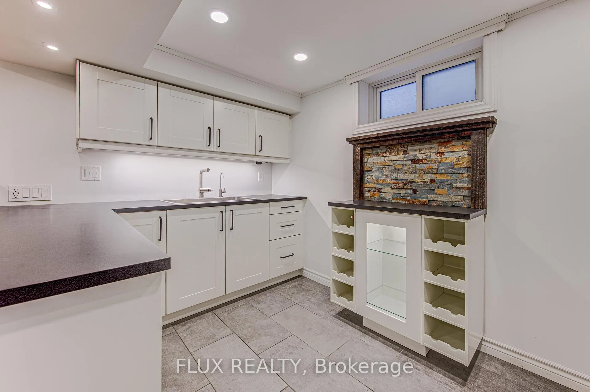 Photo 20 of 51 Rosemount Drive, Kitchener, Heritage Park/Rosemount — HOMEH