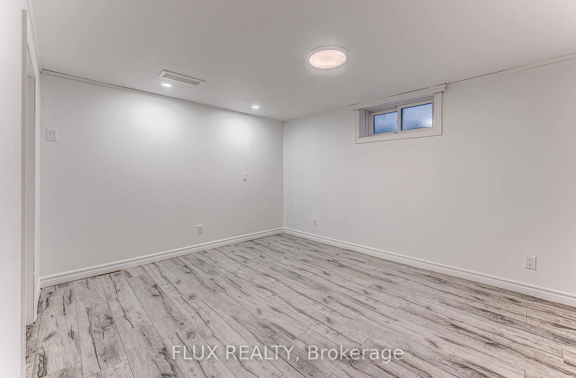 Photo 26 of 51 Rosemount Drive, Kitchener, Heritage Park/Rosemount — HOMEH