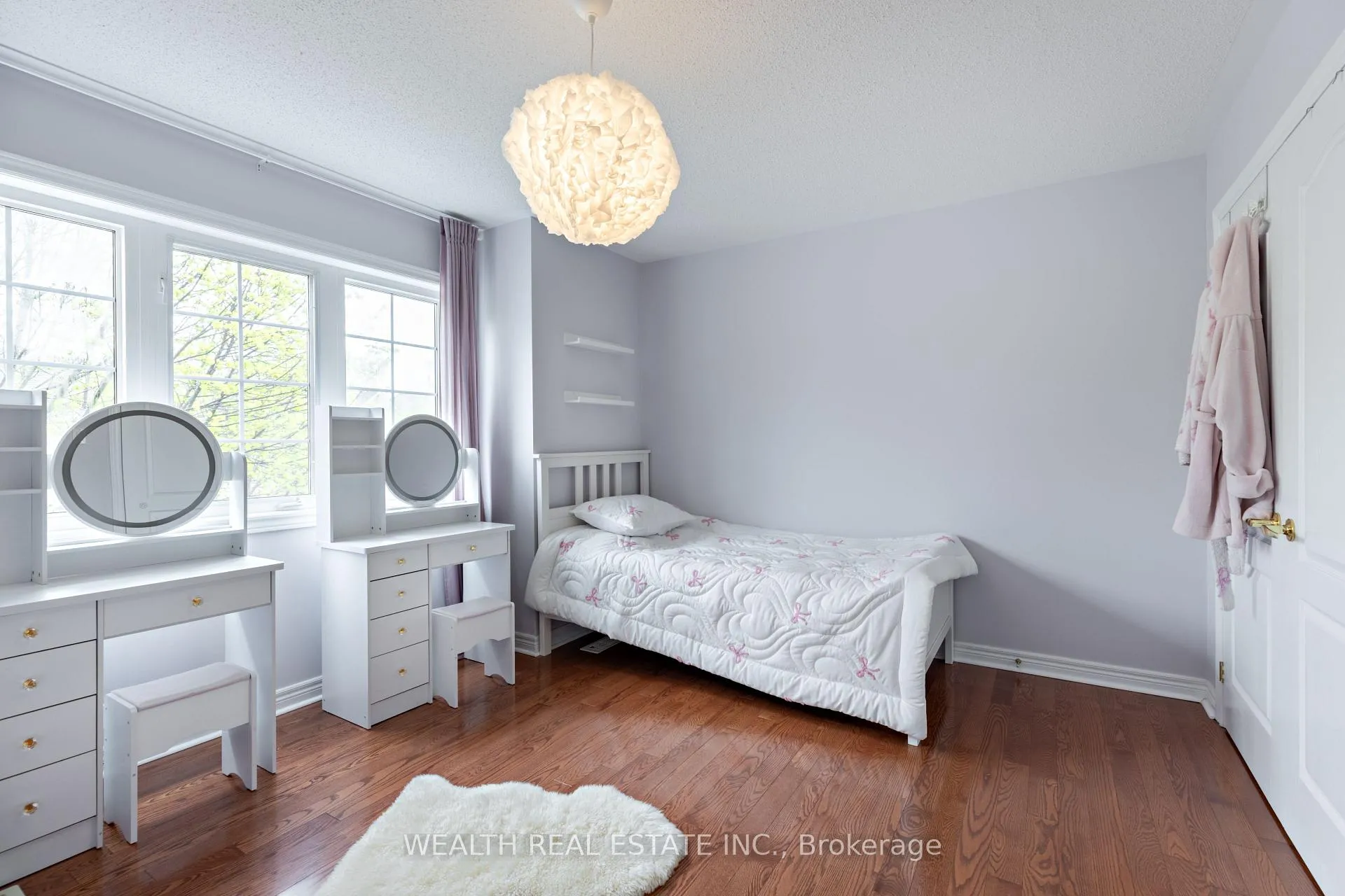 Photo 21 of 65 Burgundy Trail, Vaughan, Patterson — HOMEH