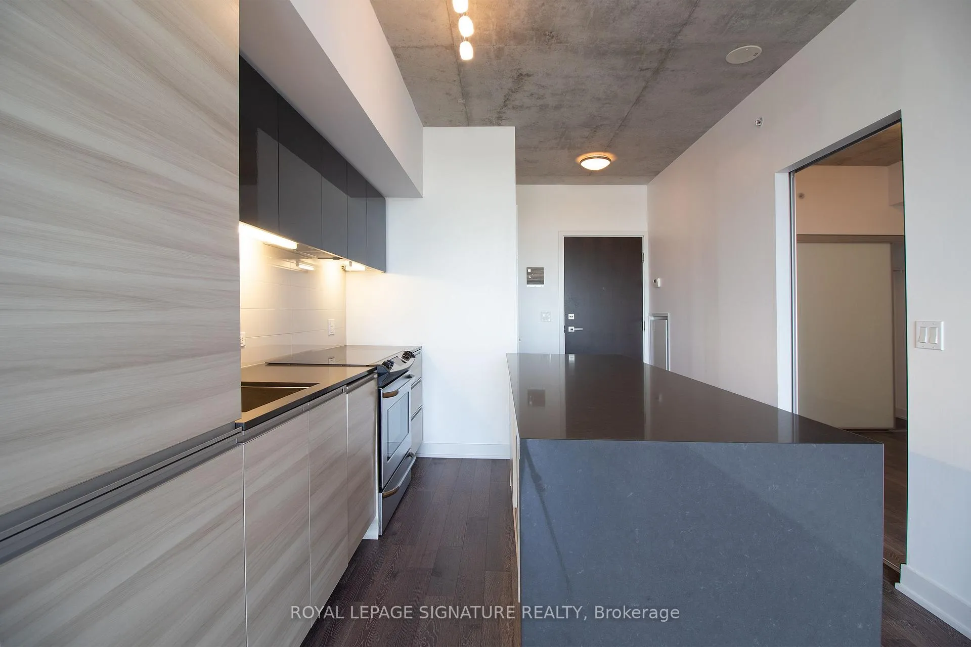 Photo 5 of Unit 1004, 1190 Dundas Street E, Toronto, South Riverdale — HOMEH