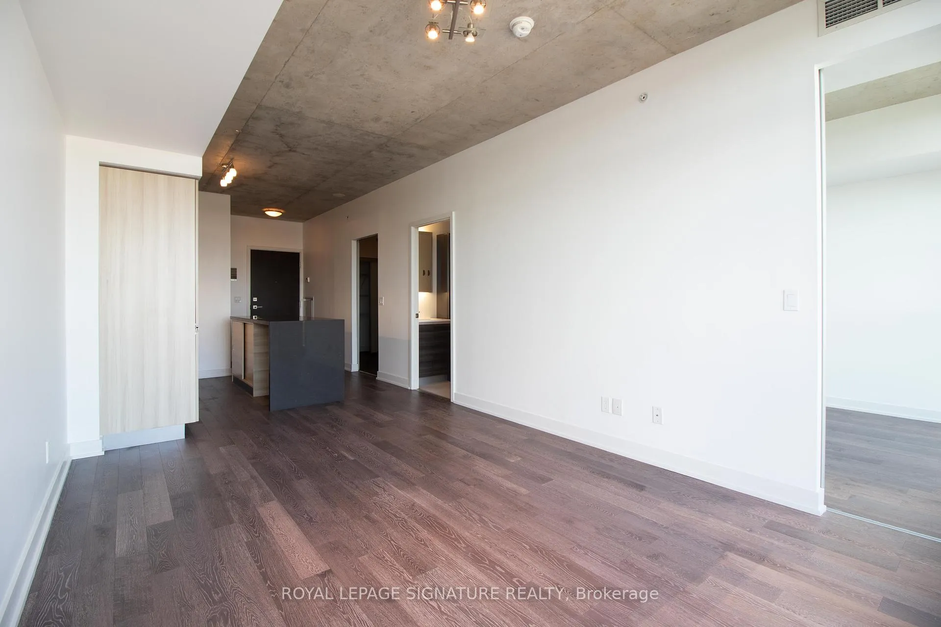 Photo 6 of Unit 1004, 1190 Dundas Street E, Toronto, South Riverdale — HOMEH