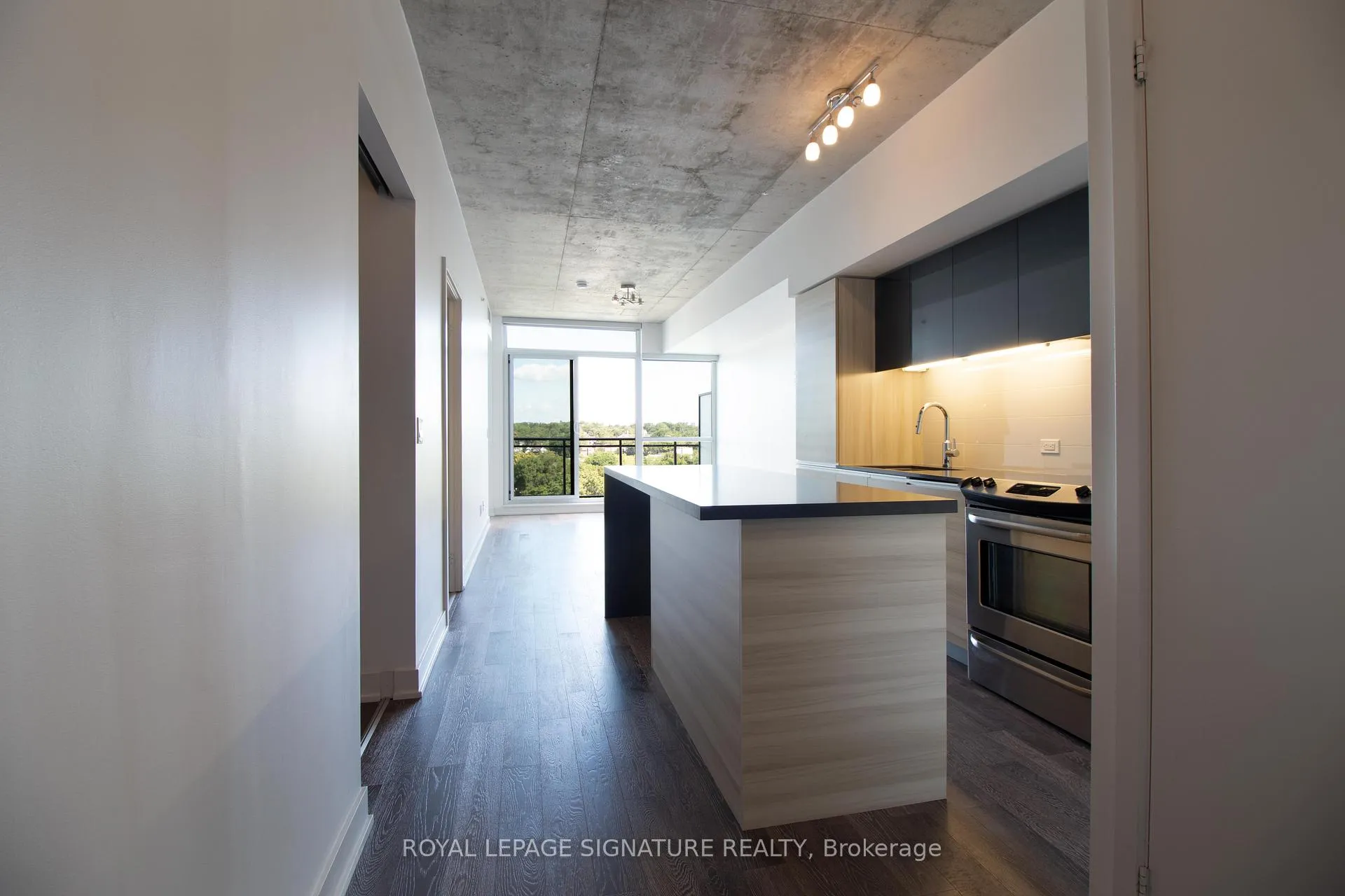 Photo 7 of Unit 1004, 1190 Dundas Street E, Toronto, South Riverdale — HOMEH