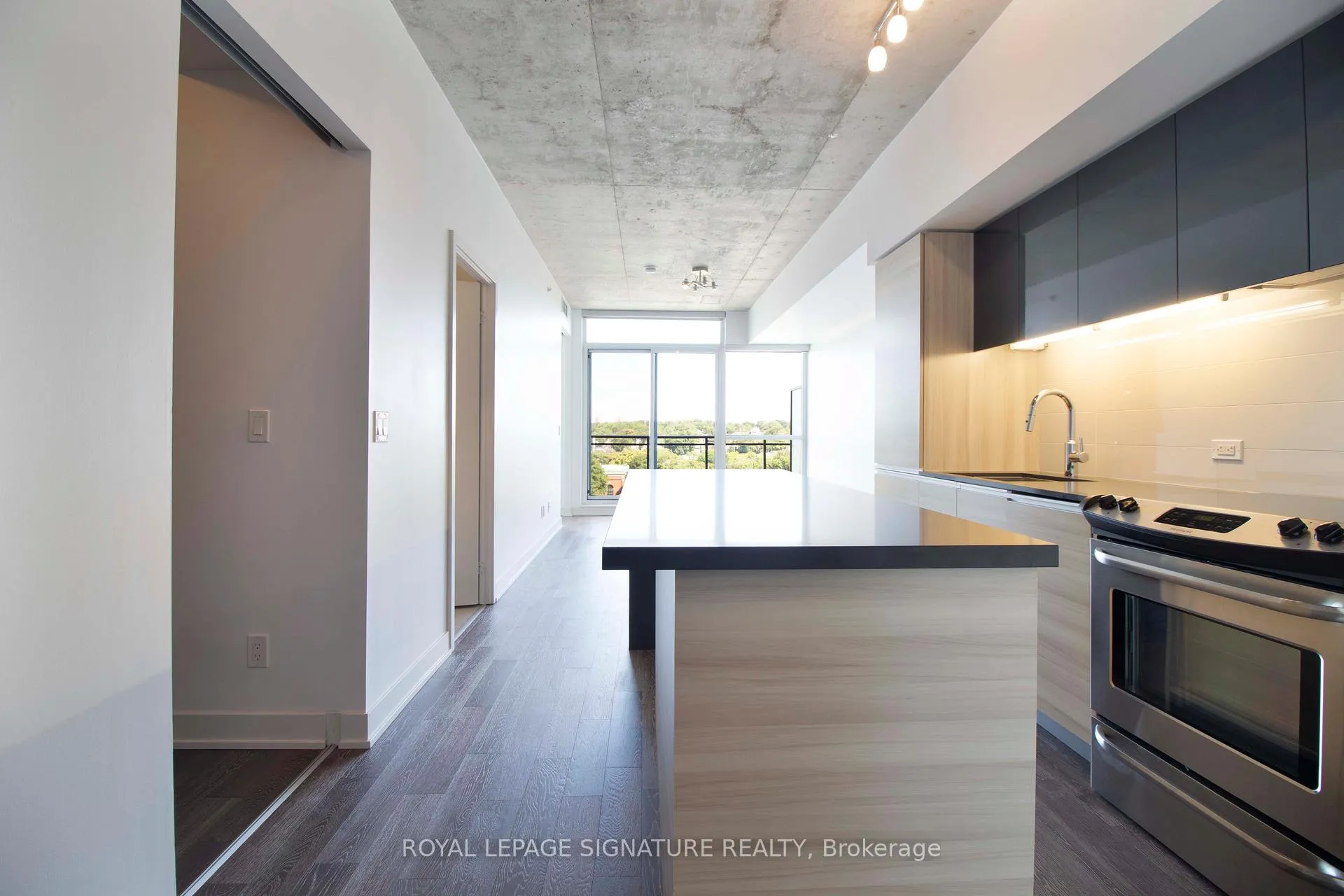 Photo 8 of Unit 1004, 1190 Dundas Street E, Toronto, South Riverdale — HOMEH