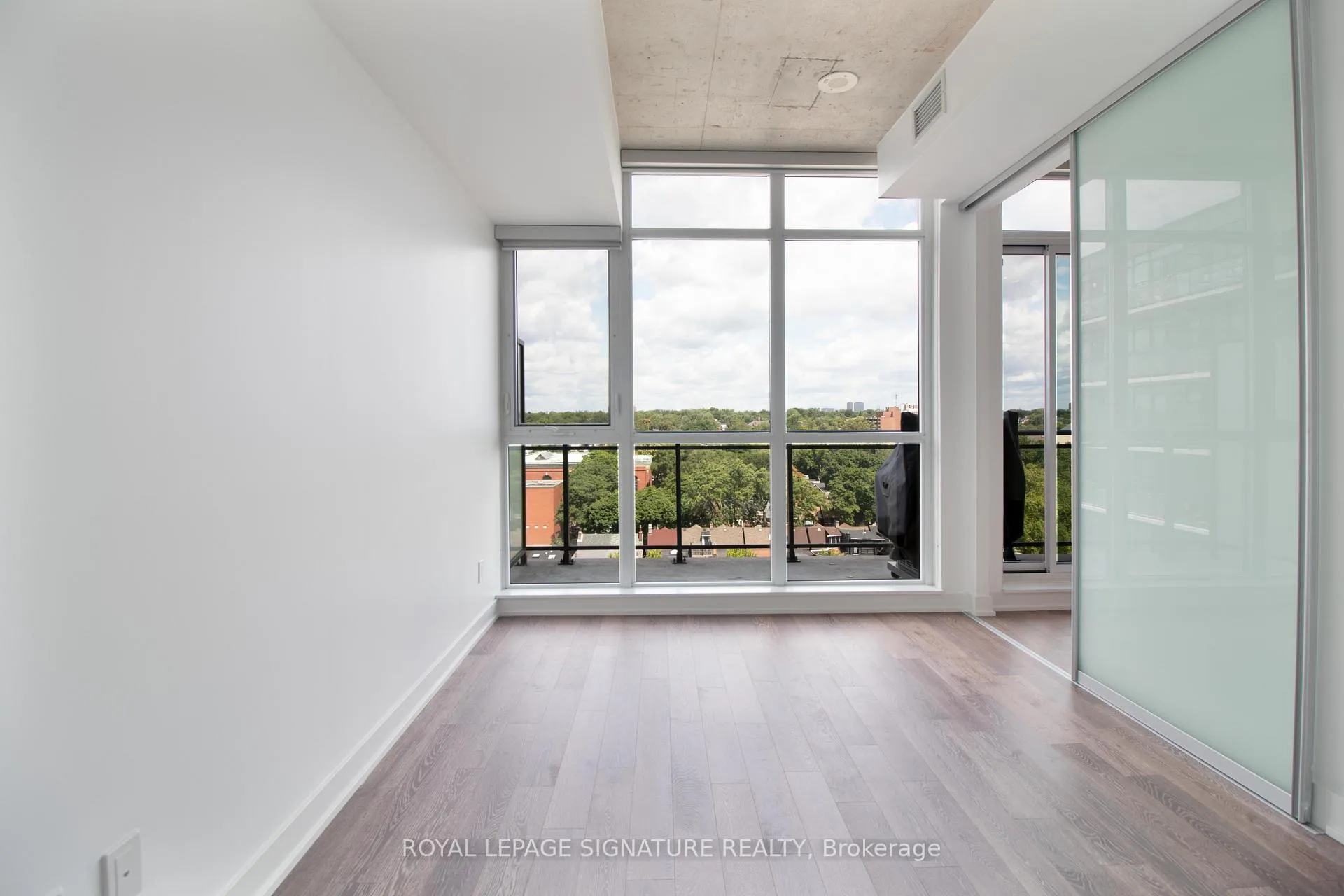 Photo 12 of Unit 1004, 1190 Dundas Street E, Toronto, South Riverdale — HOMEH
