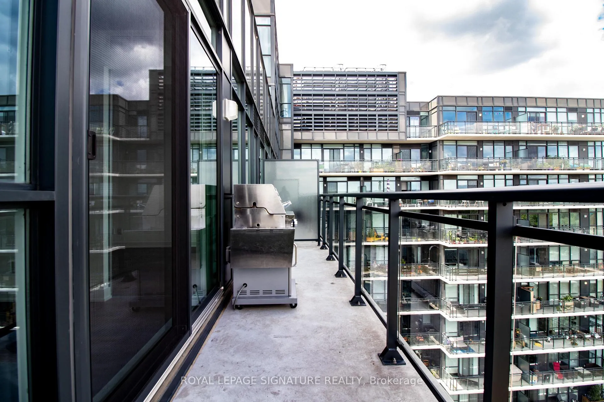 Photo 19 of Unit 1004, 1190 Dundas Street E, Toronto, South Riverdale — HOMEH