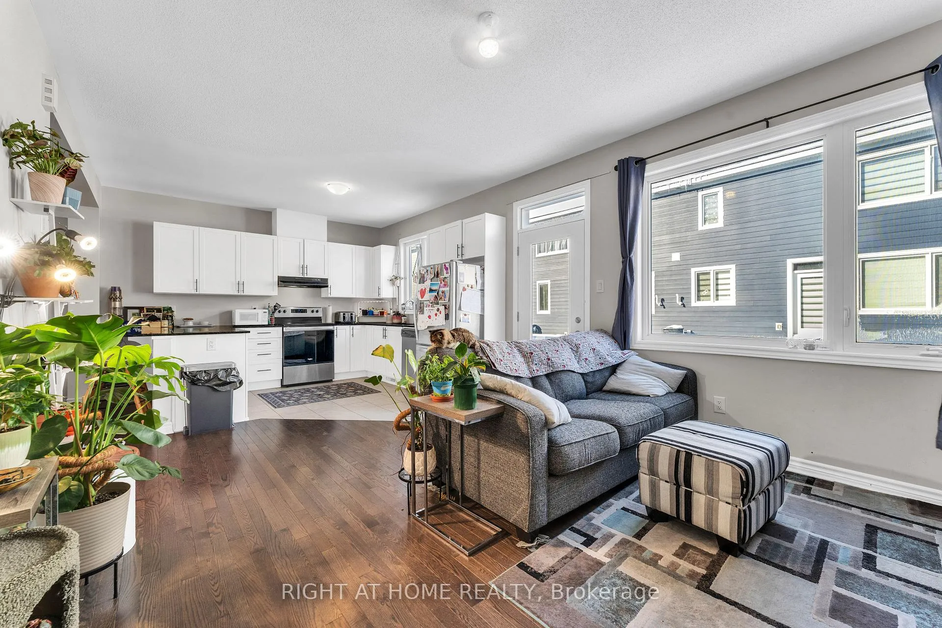 Photo 13 of 329 Trammel Road, Ottawa, Btwn Franktown Rd. & Fallowfield Rd. — HOMEH