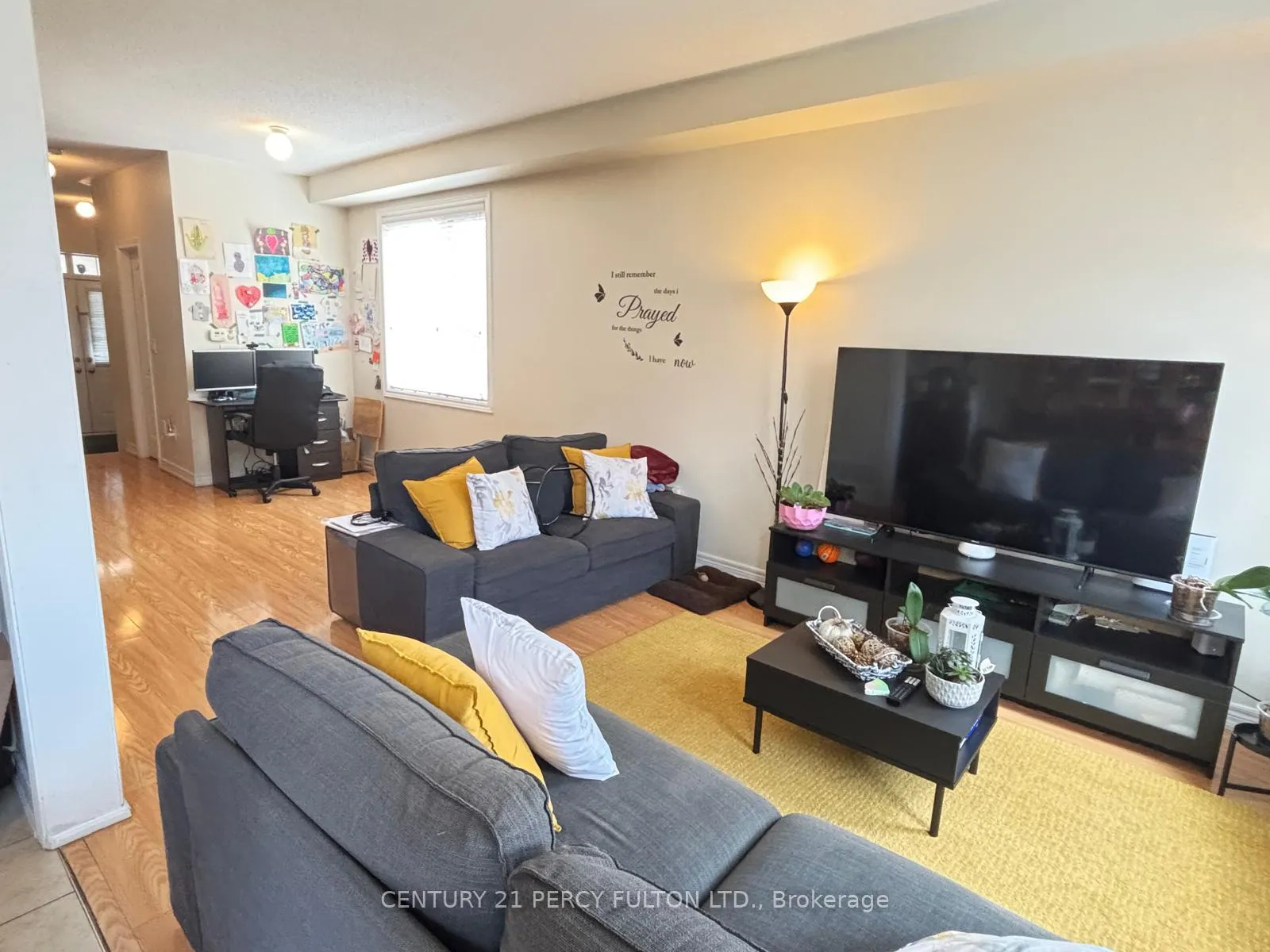 Photo 5 of 4 Nimes Avenue, Markham, Berczy — HOMEH