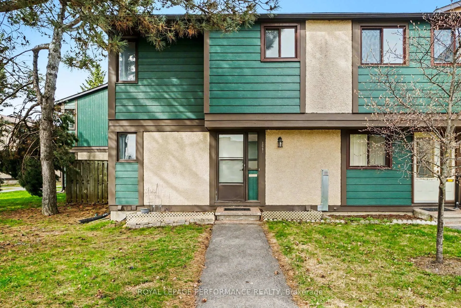 Photo 1 of 1641 Meadowbrook Road, Ottawa, Pineview — HOMEH