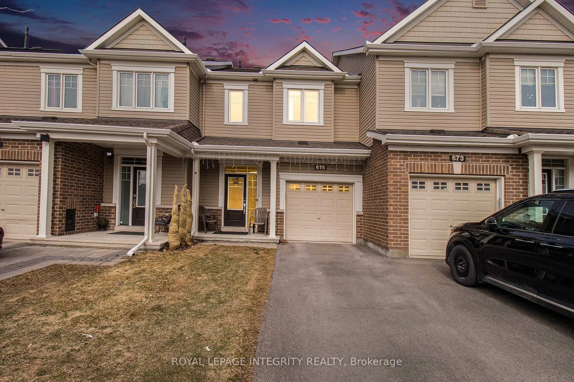 Photo 1 of 675 Lauraleaf Crescent, Ottawa, Barrhaven - Half Moon Bay — HOMEH