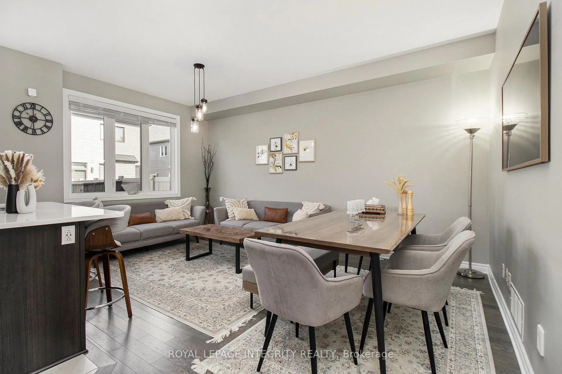 Photo 4 of 675 Lauraleaf Crescent, Ottawa, Barrhaven - Half Moon Bay — HOMEH